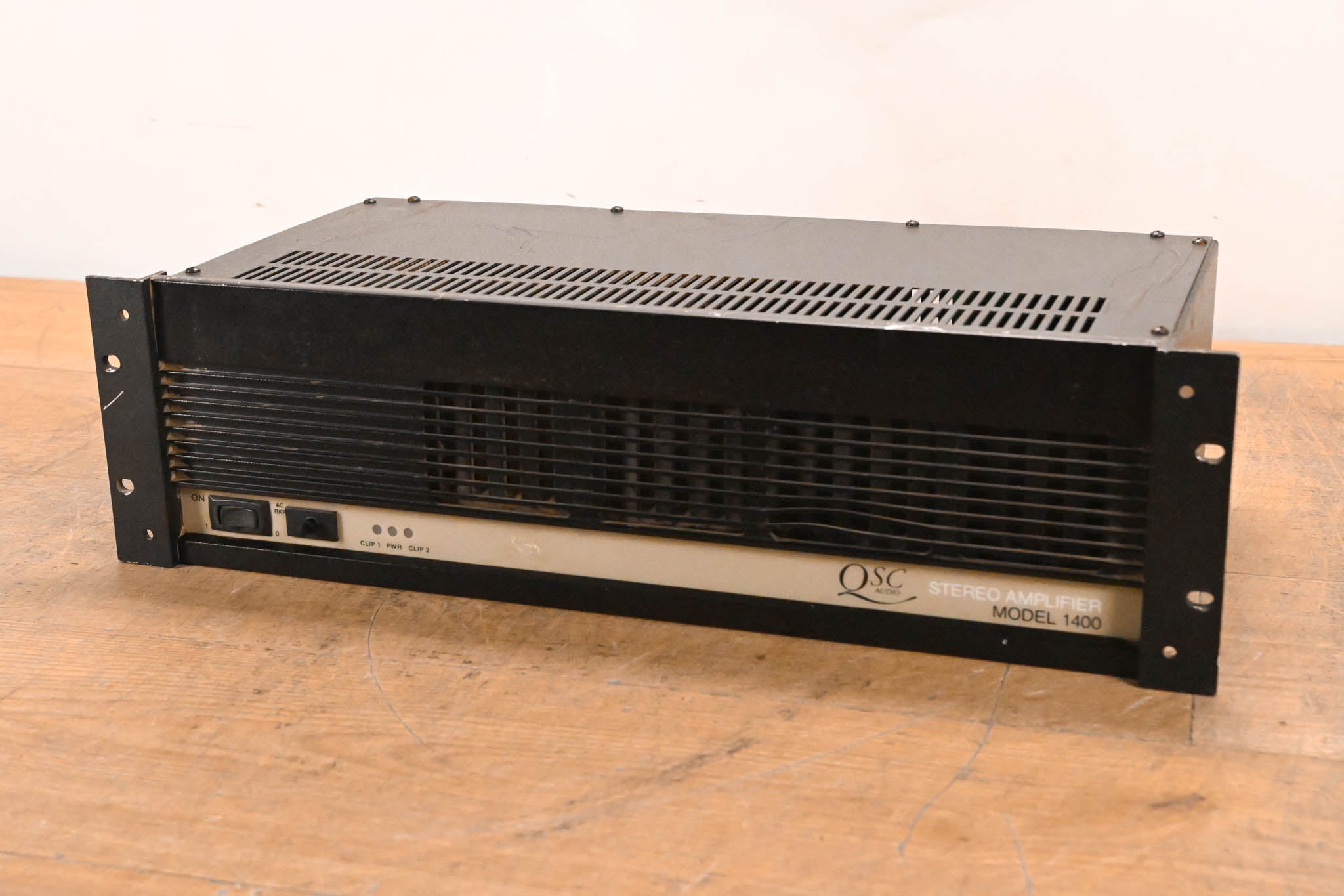 QSC Model 1400 2-Channel Power Amplifier