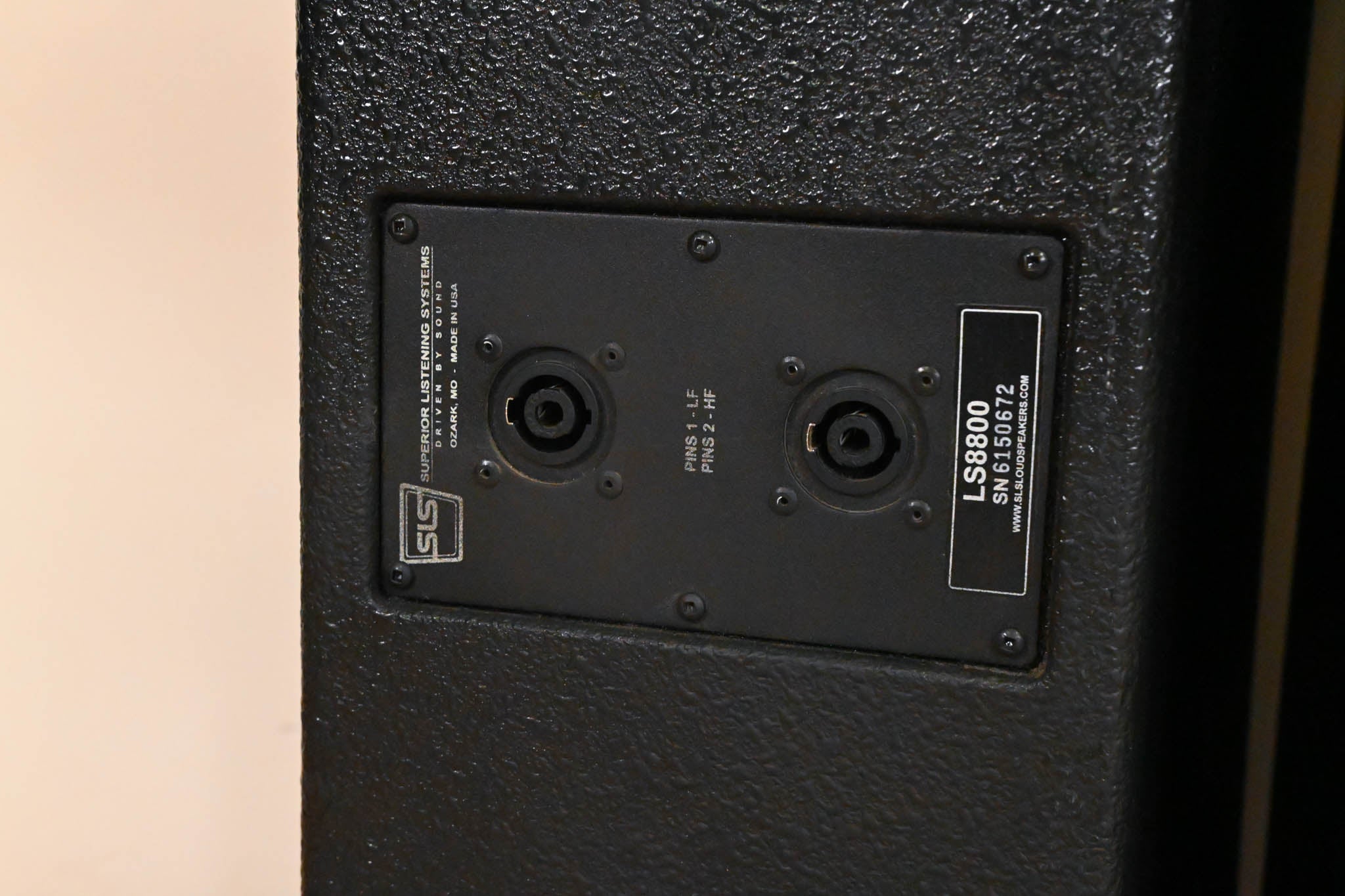 SLS LS8800 Full-Range Line Array Module (PAIR)