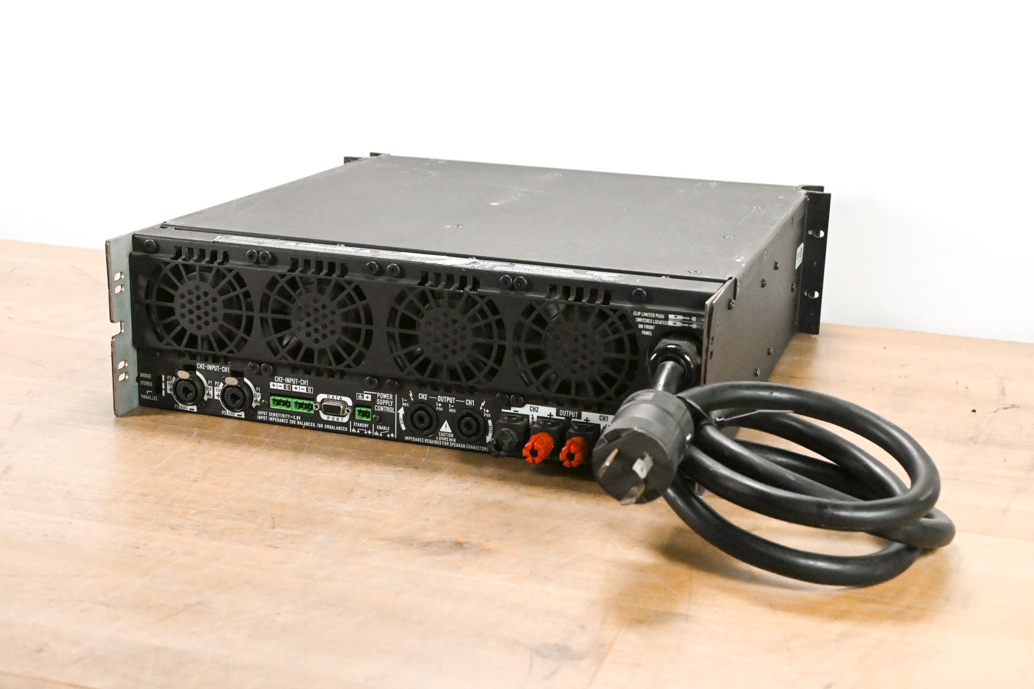 QSC PowerLight 6.0 PFC Power Factor Corrected 2-Channel Power Amplifier