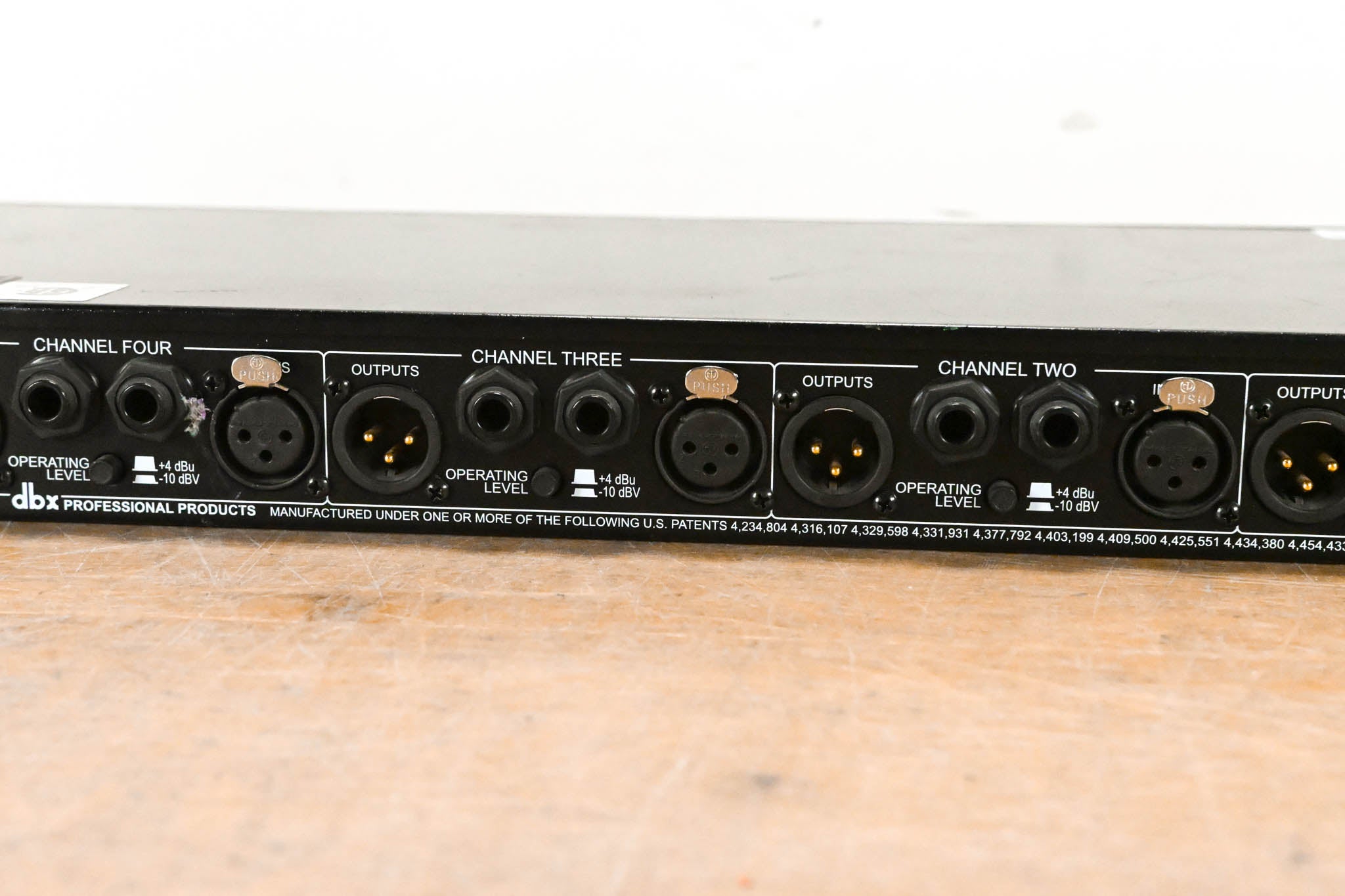 dbx 1046 Quad Compressor/Limiter