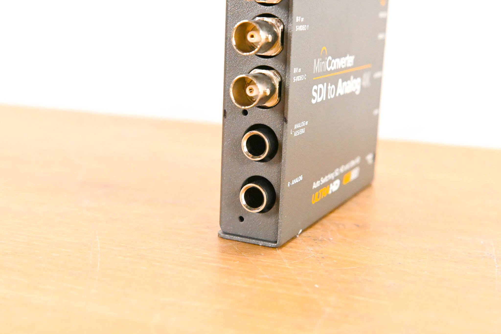 Blackmagic Design Mini Converter SDI to Analog 4K (NO POWER SUPPLY)