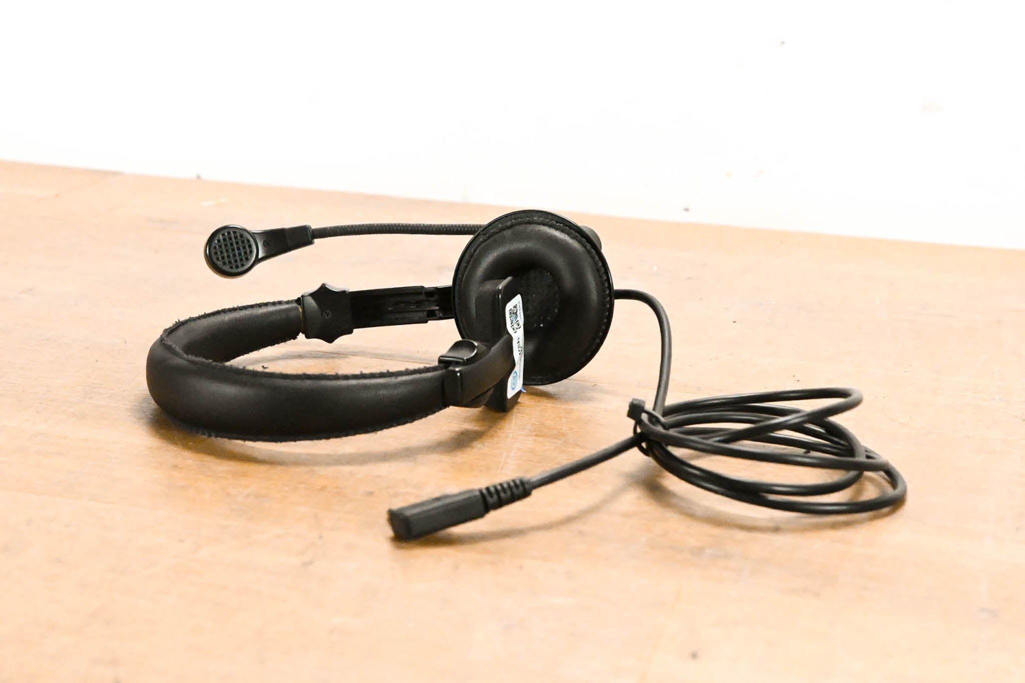 Eartec Single-Ear Slim Wired Headset