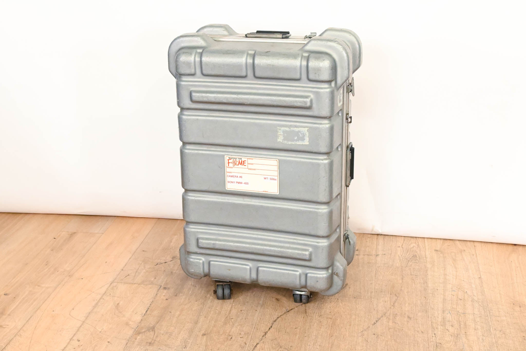 Thermodyne Shok-Stop SHAN-B700 Heavy Duty Rolling ATA Case