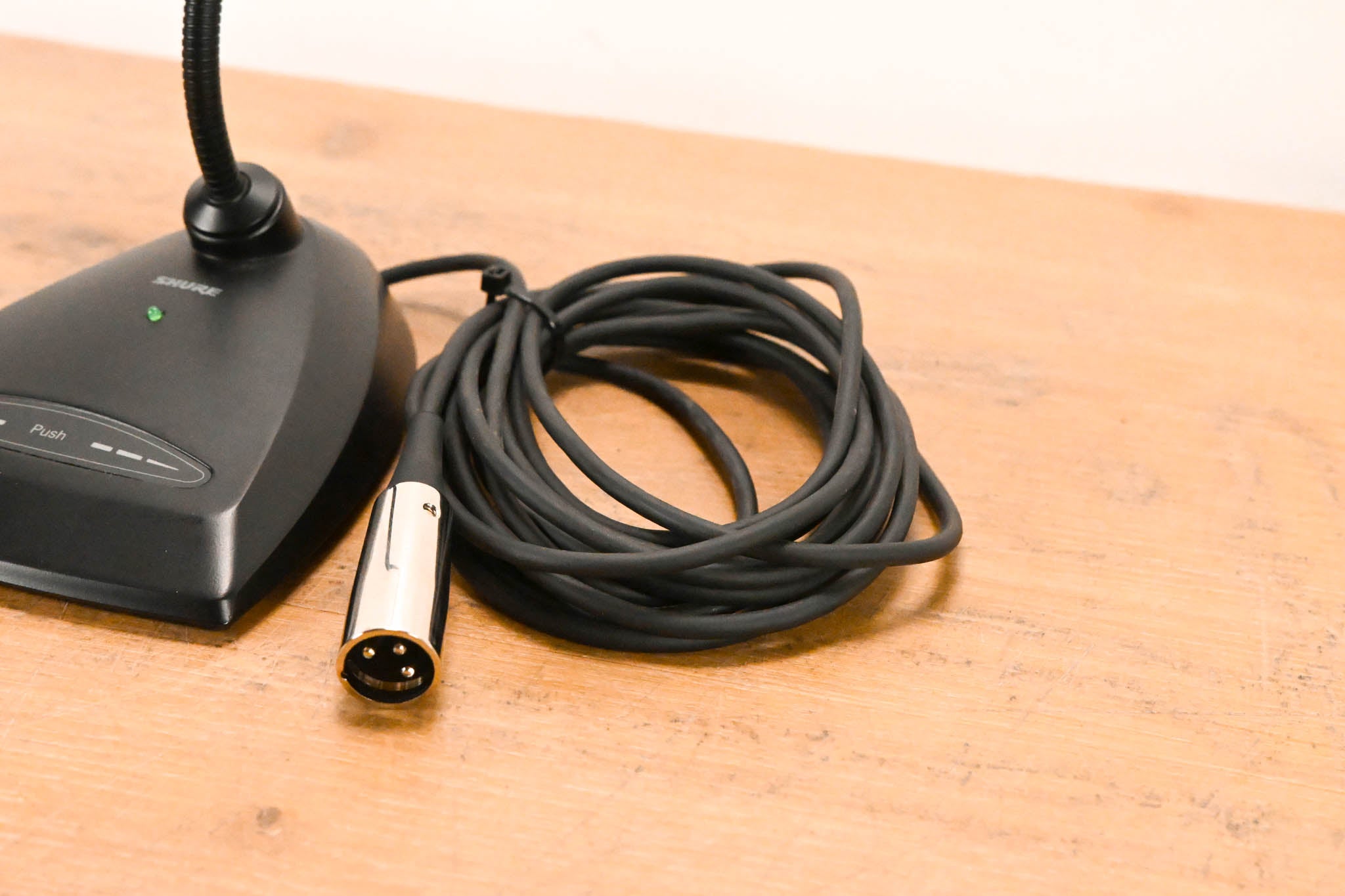 Shure MX412D/S 12" Supercardioid Gooseneck Condenser Mic w/ Desktop Base