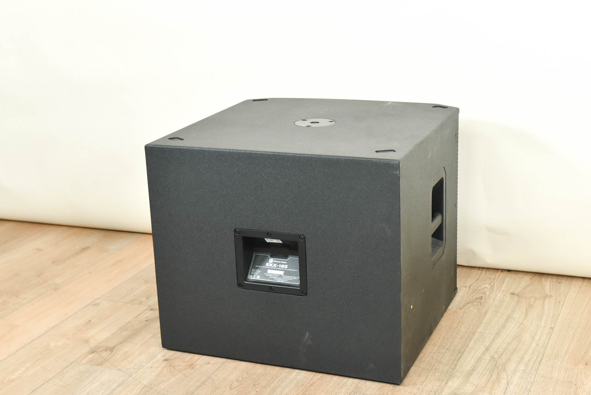 Electro-Voice (EV) EKX-18S 18" Passive Subwoofer