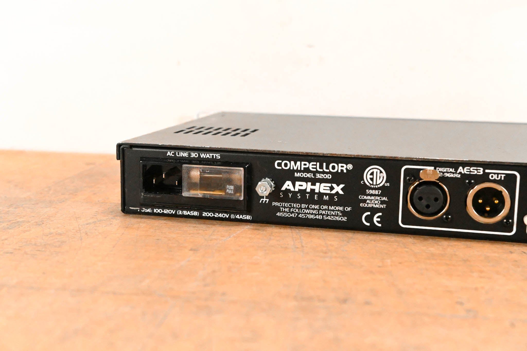 Aphex Compellor 320D Stereo Audio Level Controller