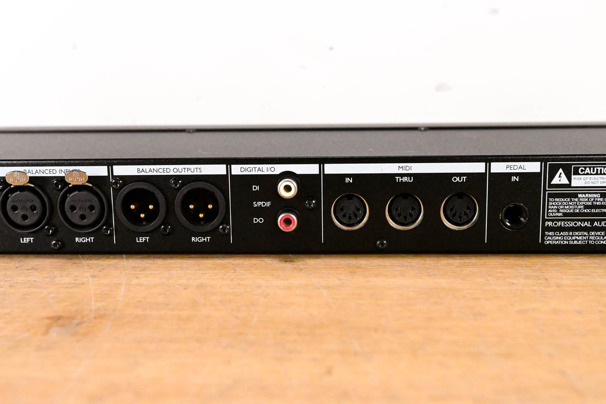 TC Electronic M-ONE XL Dual-Engine Effects Processor