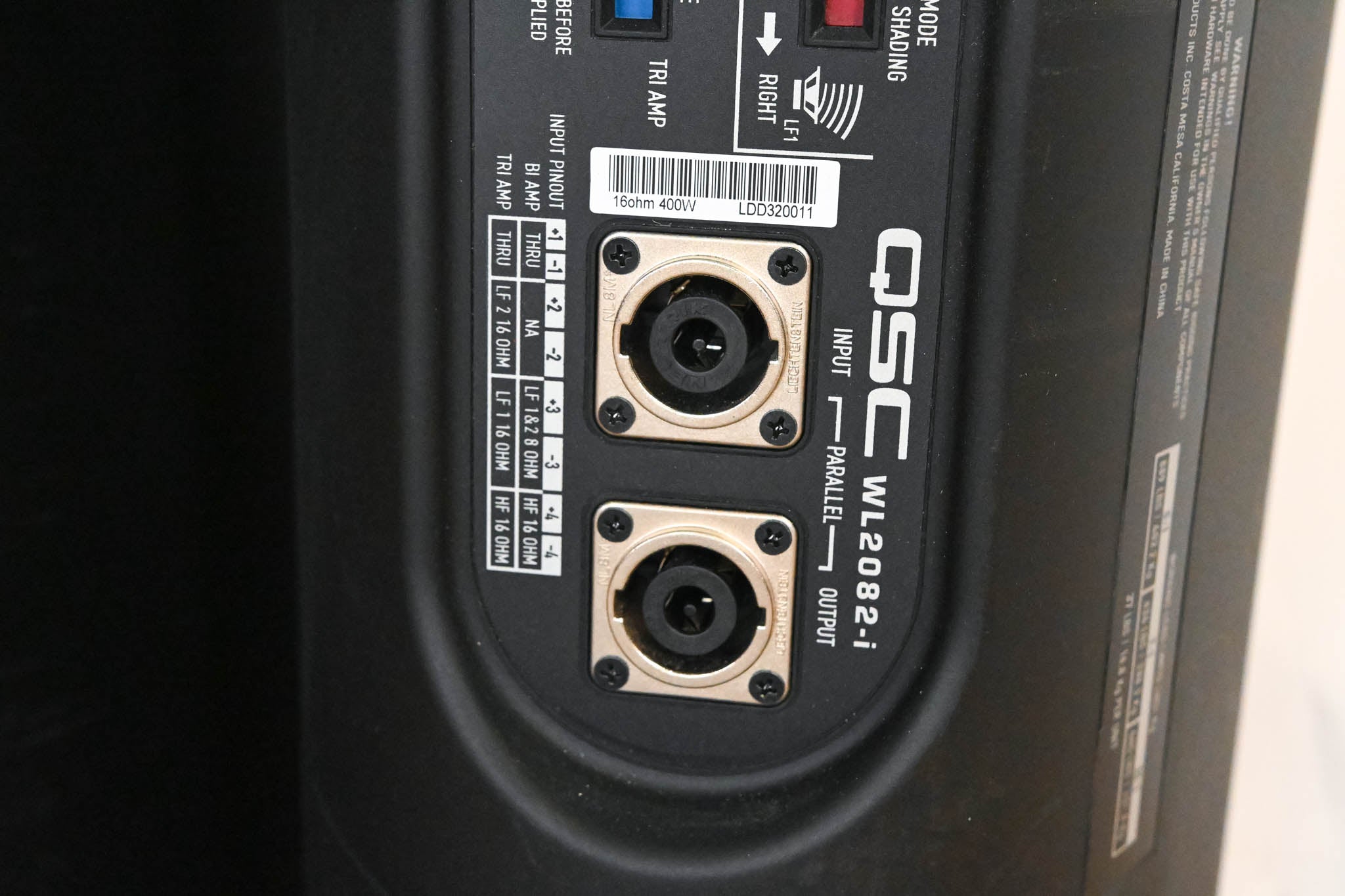 QSC WL2082-i Installation Line Array Loudspeaker (PAIR)