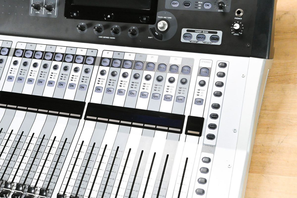 Yamaha TF3 24-Channel Digital Audio Mixer