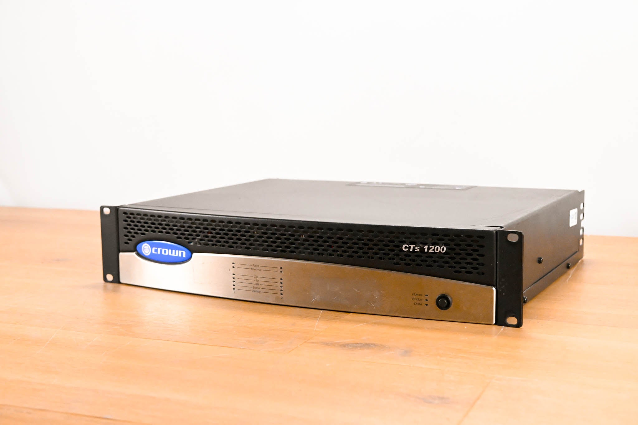 Crown CTs 1200 Two-Channel 600W Power Amplifier