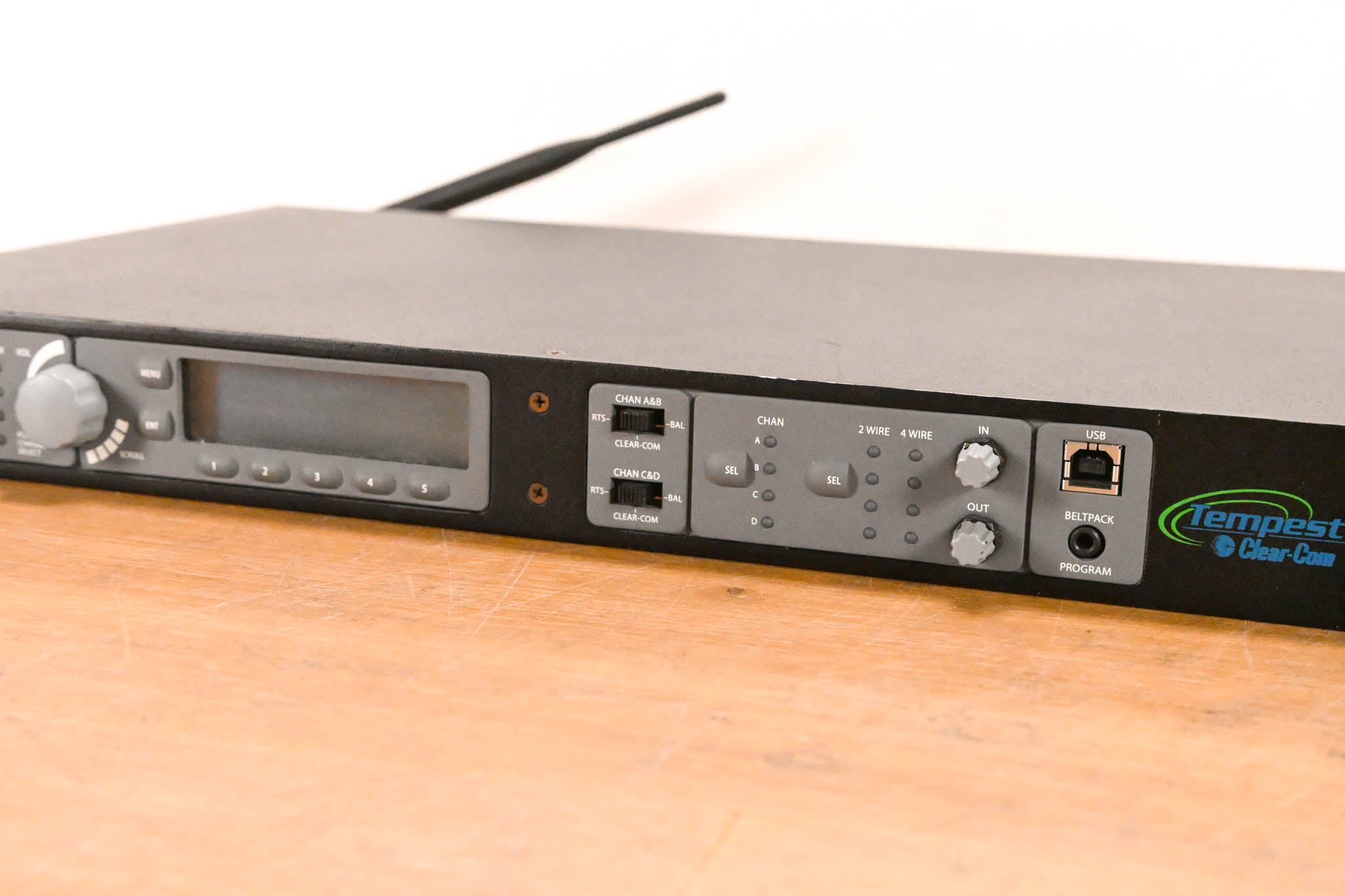 Clear-Com CM-944 Tempest 900 MHz 4-Channel Base Station