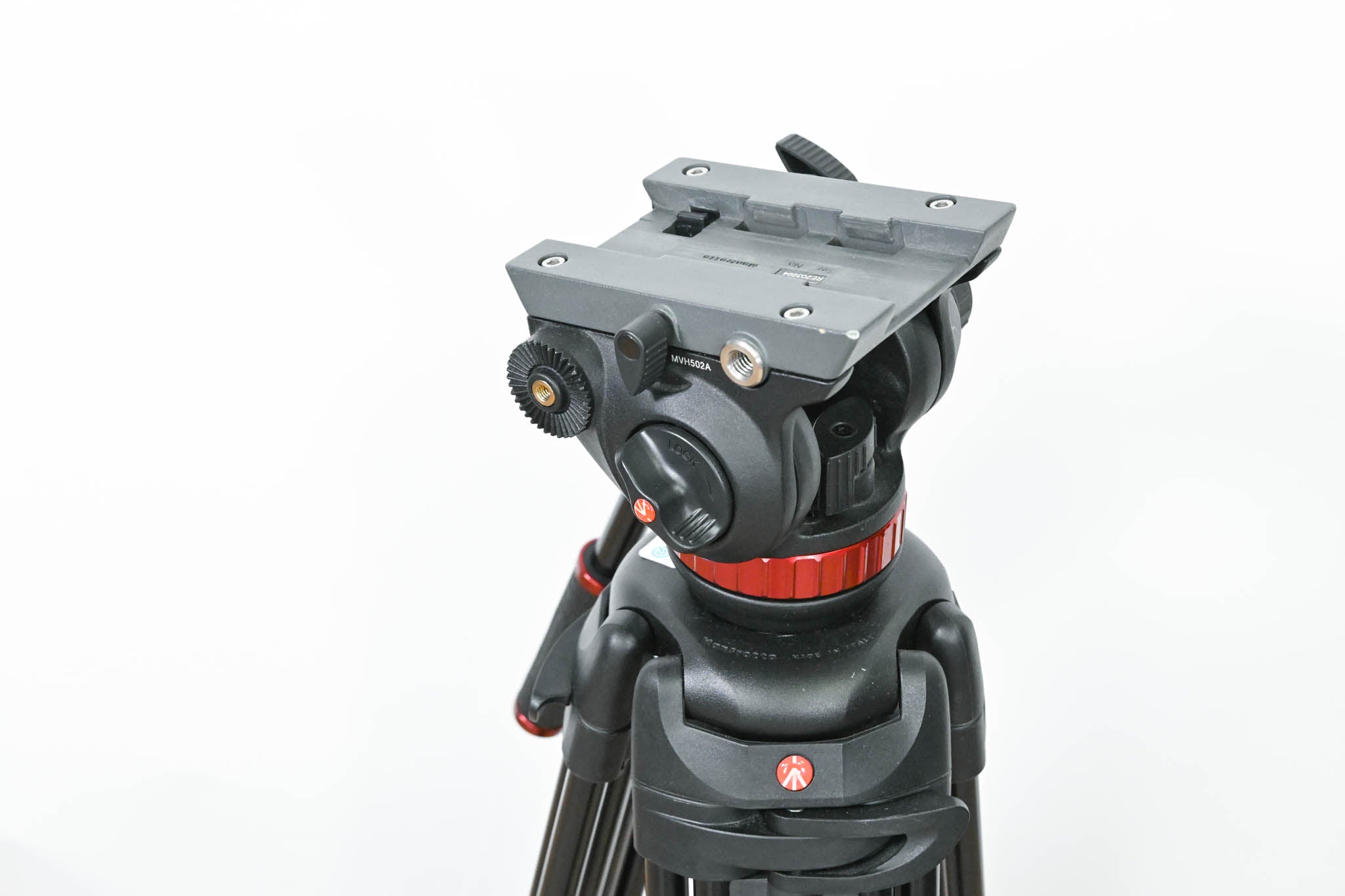 Manfrotto MVH502A Fluid Head and 546B Tripod System