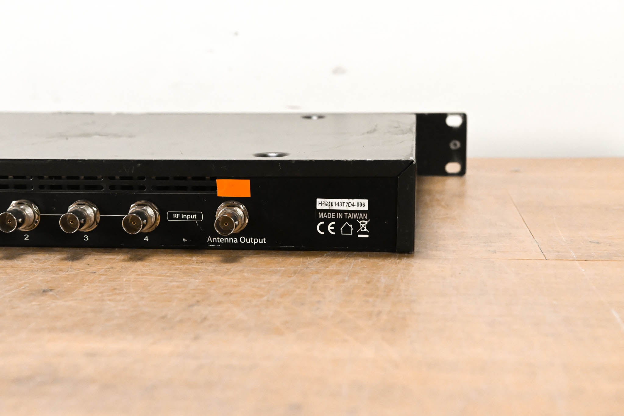 RF Venue COMBINE4 4-Channel UHF IEM Transmitter Antenna Combiner