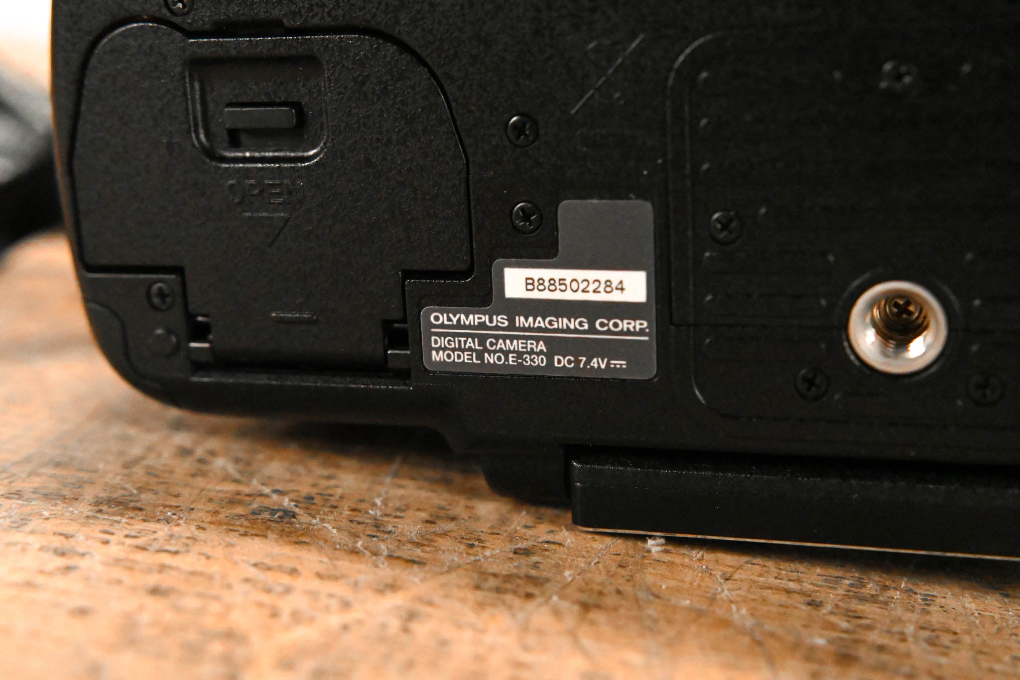 Olympus E-330 Digital SLR Camera
