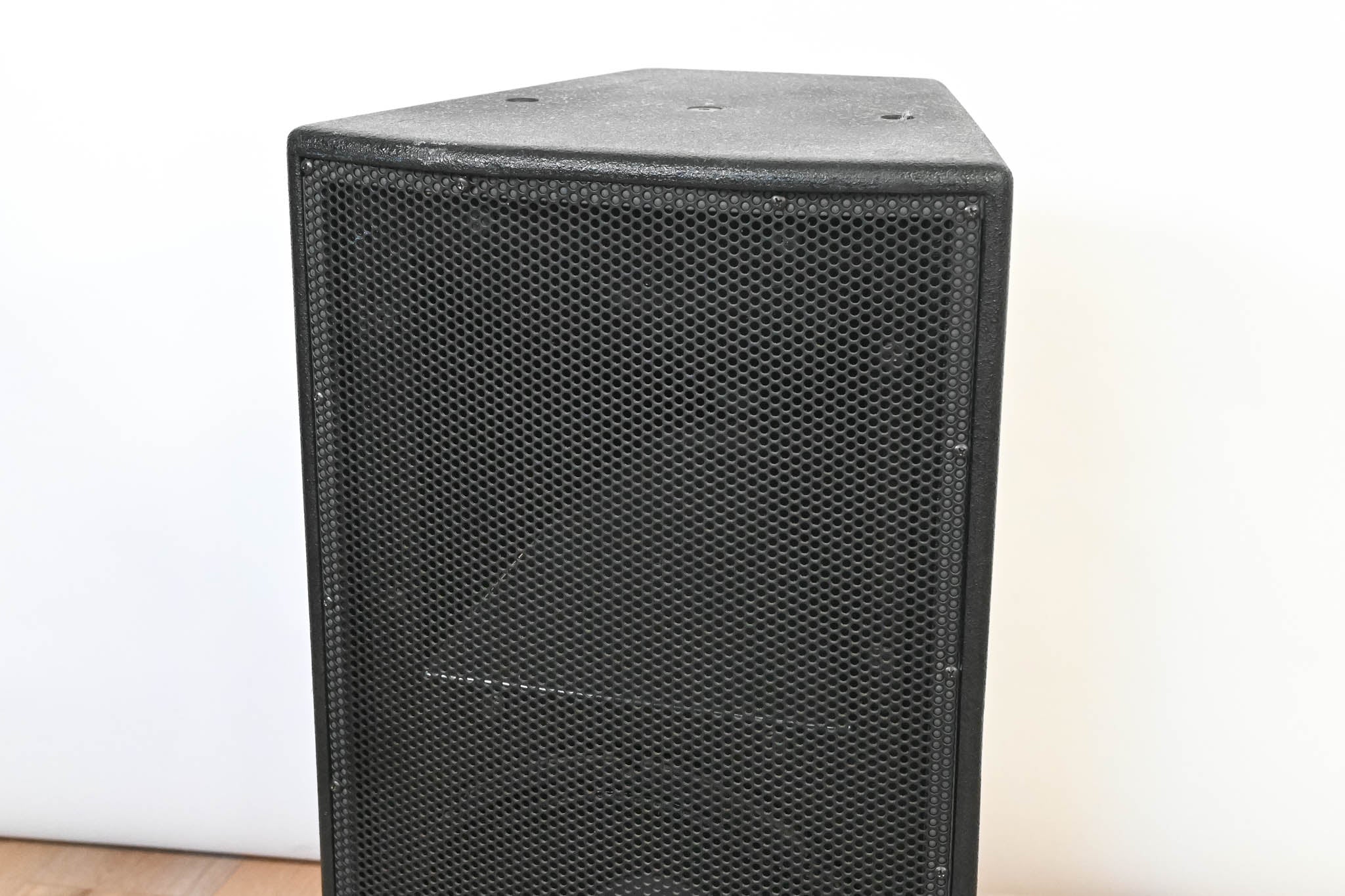 EAW MK2164e Passive 2-Way Full-Range Loudspeaker