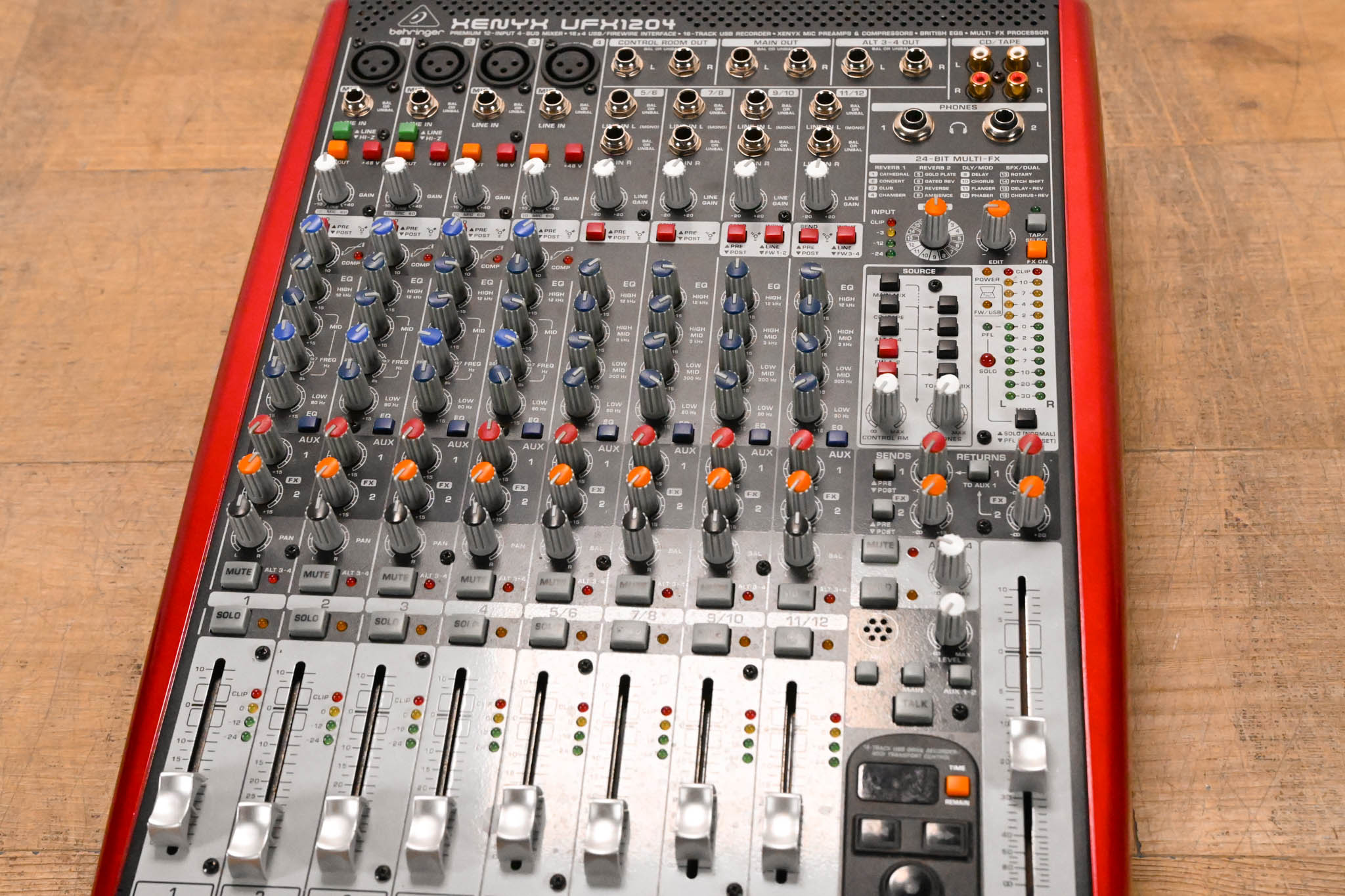 Behringer XENYX UFX1204 12-Input 4-Bus Mixer with USB and Effects