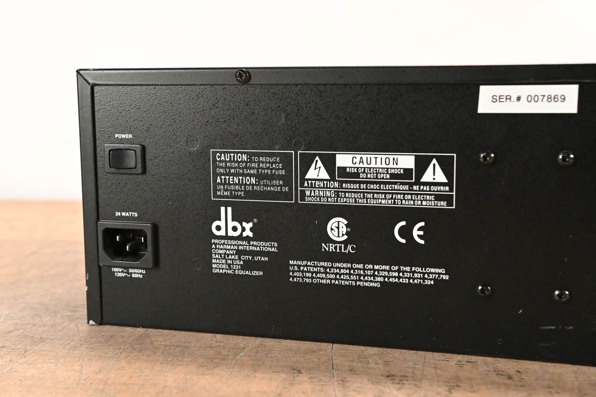 dbx 1231 Dual-Channel 31-Band Graphic Equalizer