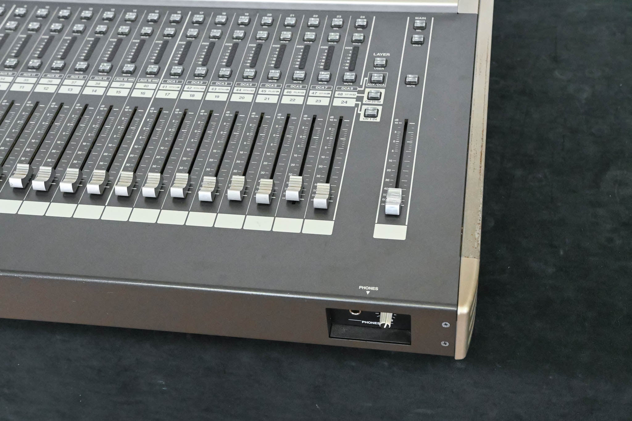 Roland M-400 48-Channel Live Digital Mixing Console