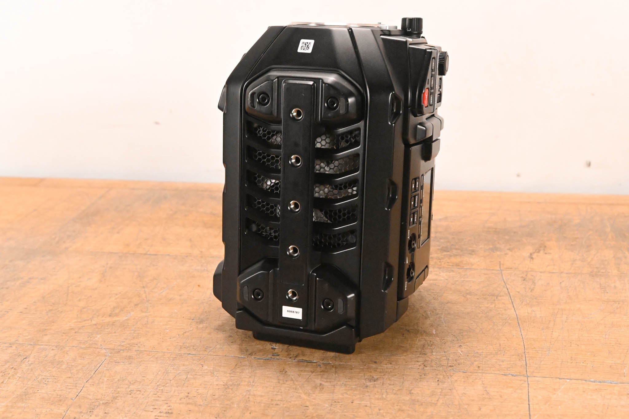 Blackmagic Design URSA Mini Pro 4.6K G2 Digital Cinema Camera