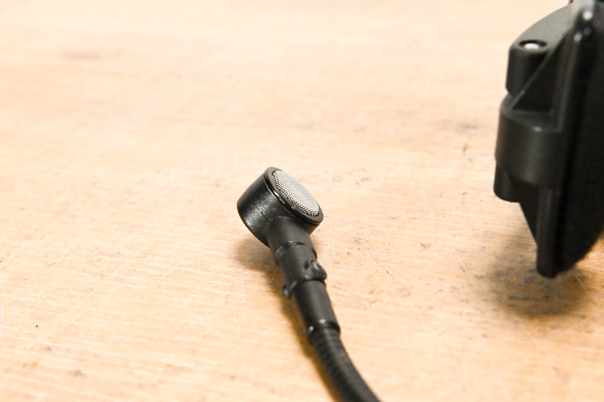 RTS HR-1 Single-Sided Headset with Flexible Dynamic Boom Mic