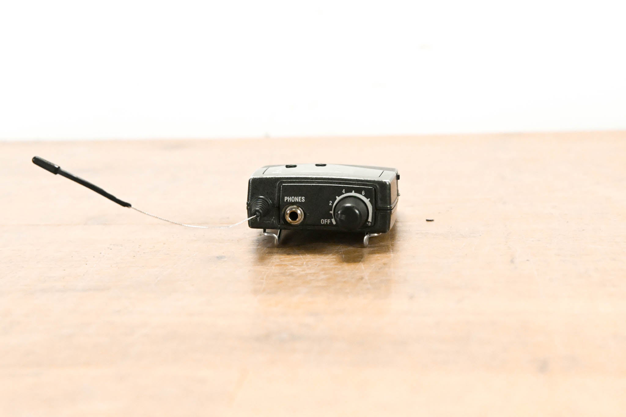 Sennheiser EK 300 IEM G3 Wireless Bodypack Receiver G Range: 566-608 MHz