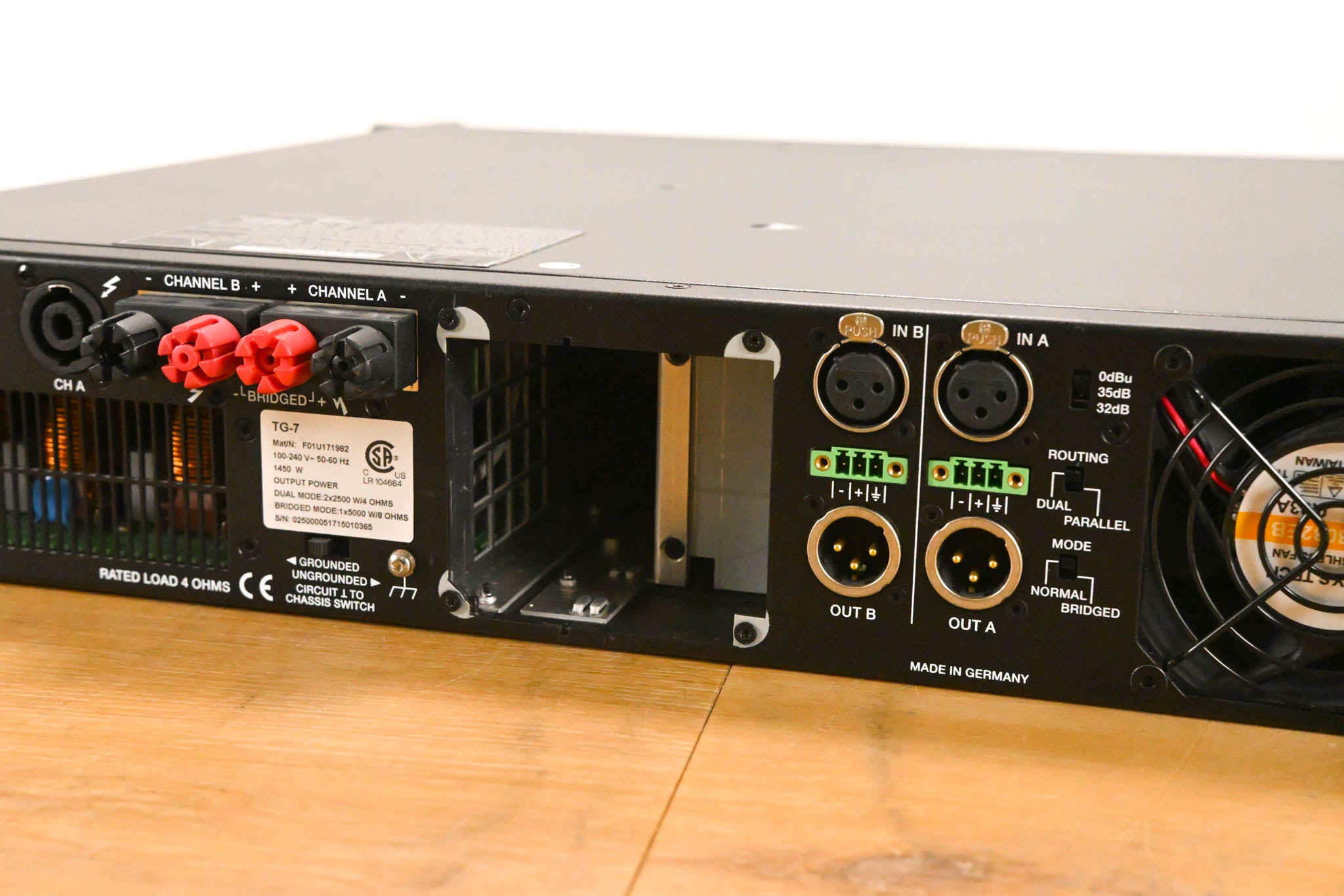 Electro-Voice (EV) TG-7 Tour-Grade Stereo Power Amplifier