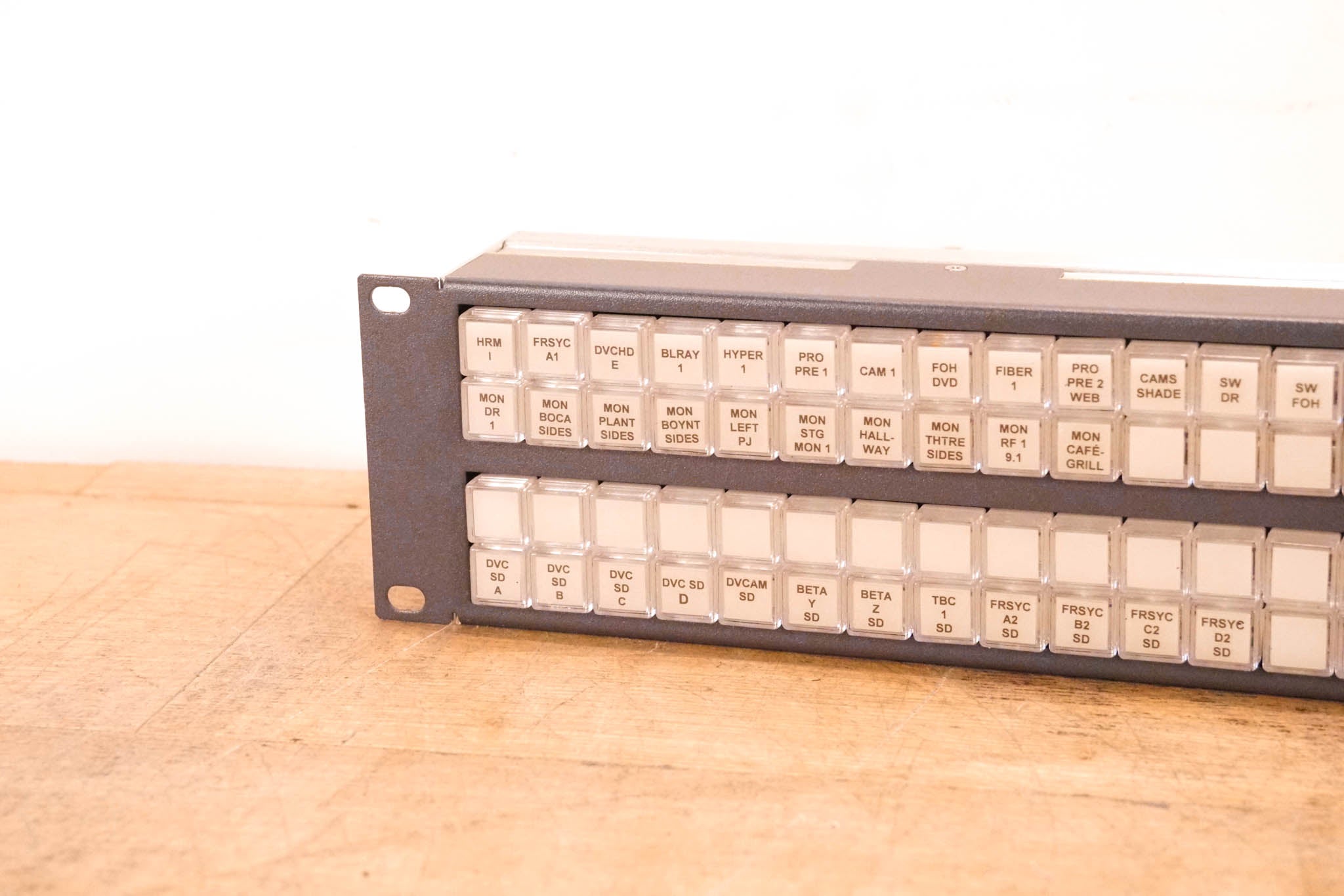 Pesa RCP-MLDT 2RU Matrix Switcher Control Panel (NO POWER SUPPLY)