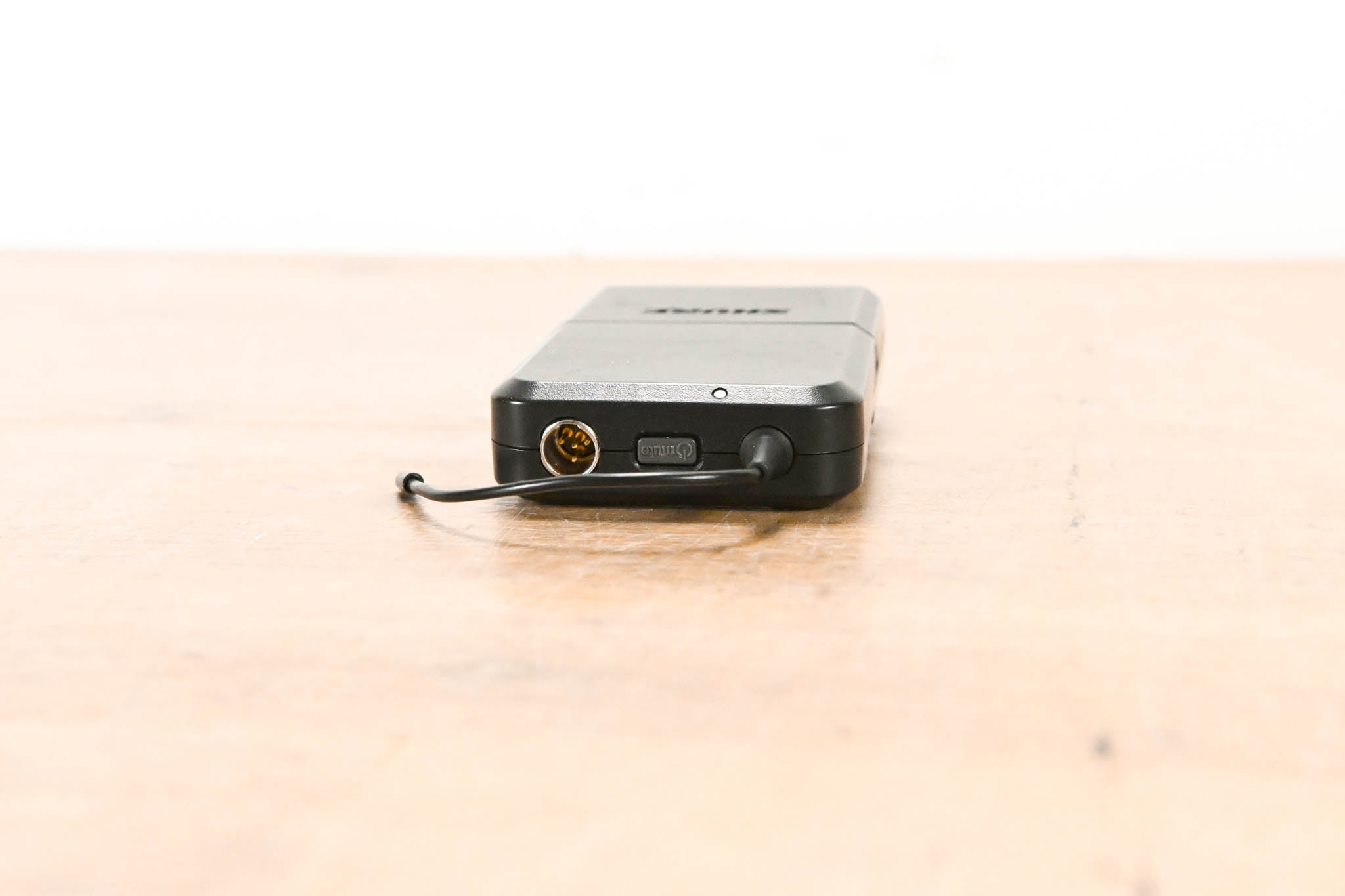 Shure PG14 Wireless Guitar System - H7 Band: 536-548 MHz (NO PSU)