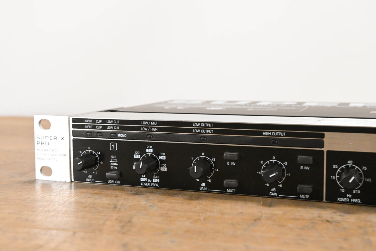Behringer SUPER-X PRO CX2310 Stereo 2-Way/Mono 3-Way Crossover