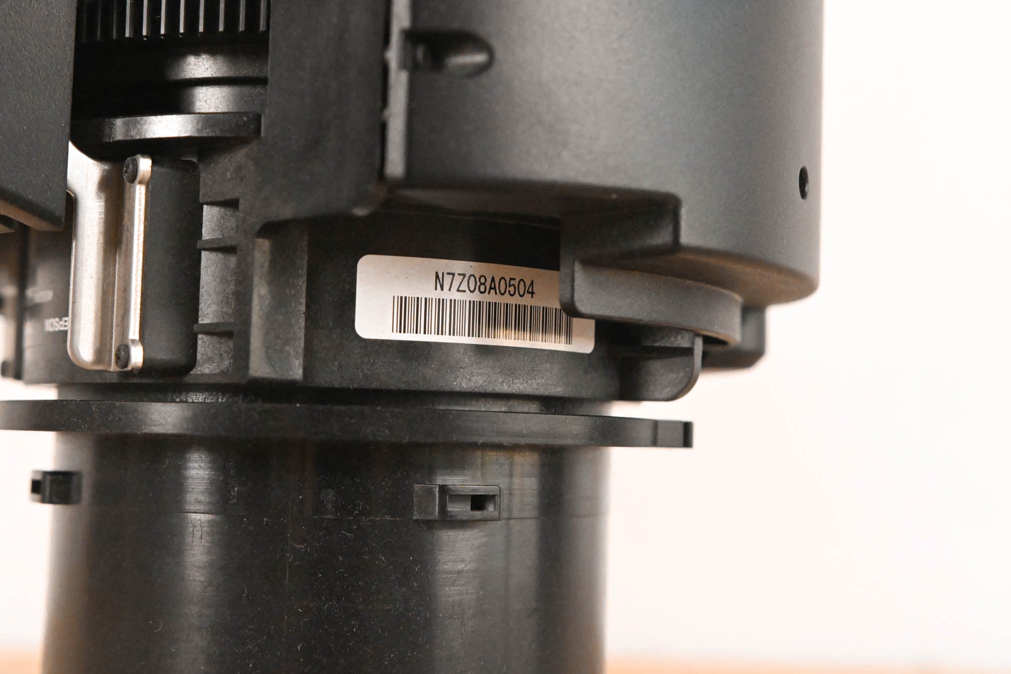 Epson ELPLU03 Wide Short Throw Zoom Lens #1