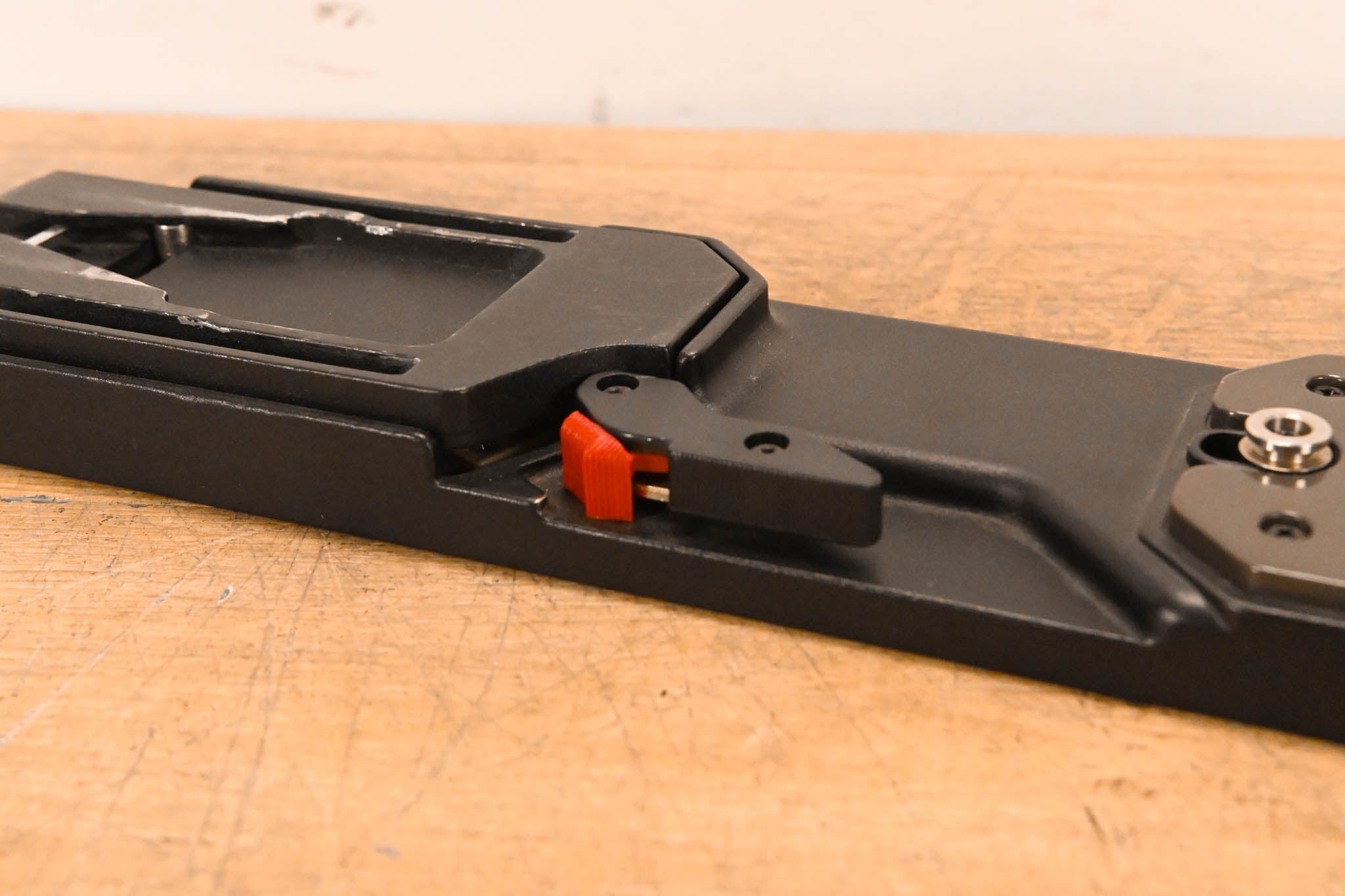 Sony VCT-14 (Type) Quick Release Tripod Adapter