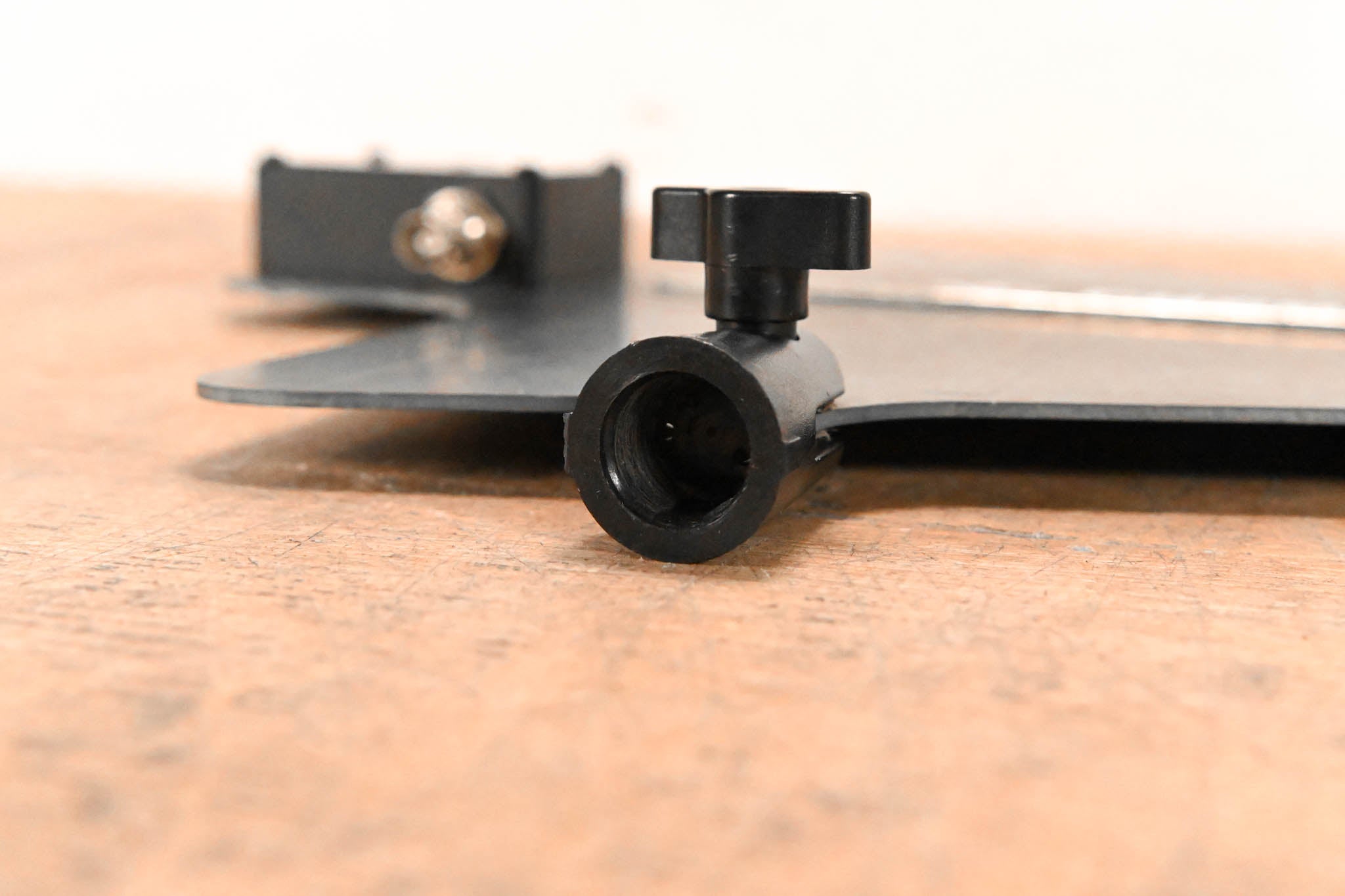 Phenyx Pro PAS-82 UHF Paddle Directional Antenna - 400-950MHz