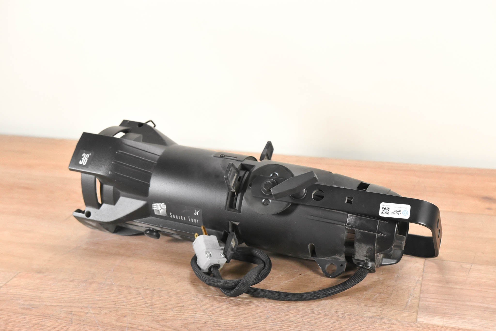 ETC Source Four Jr 36 Degree 575 Ellipsoidal Light