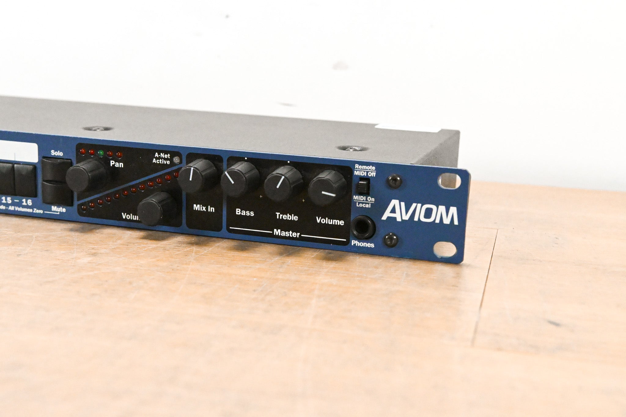 Aviom A-16R Rack-Mounted Personal Mixer
