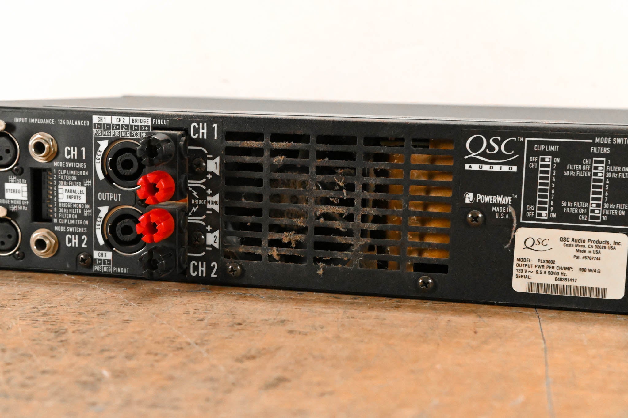 QSC PLX3002 2-Channel Power Amplifier