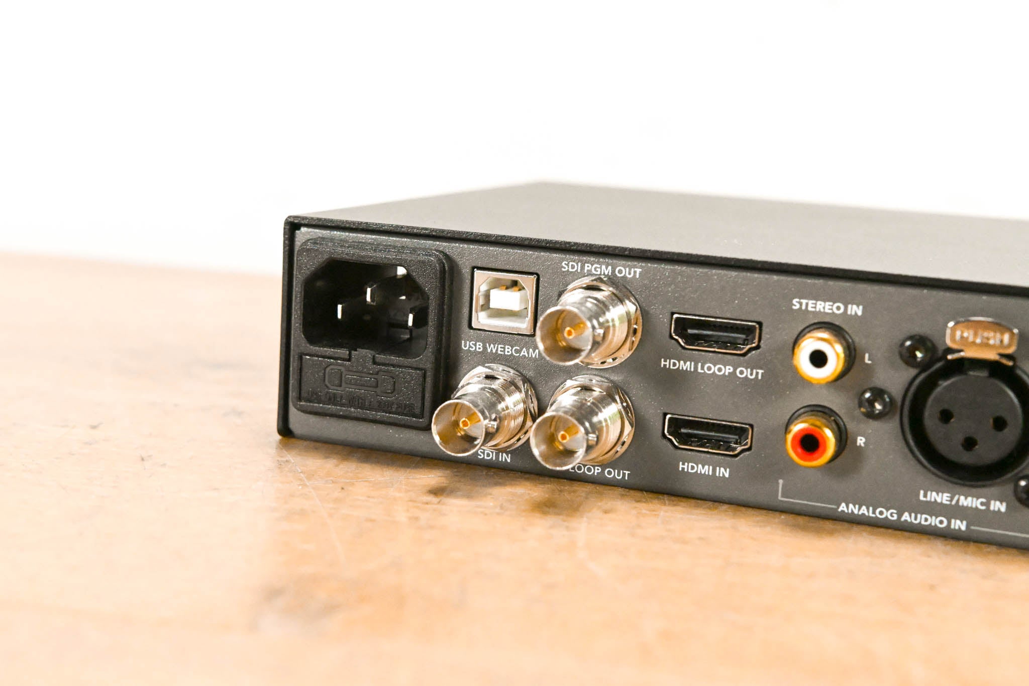 Blackmagic Design Web Presenter