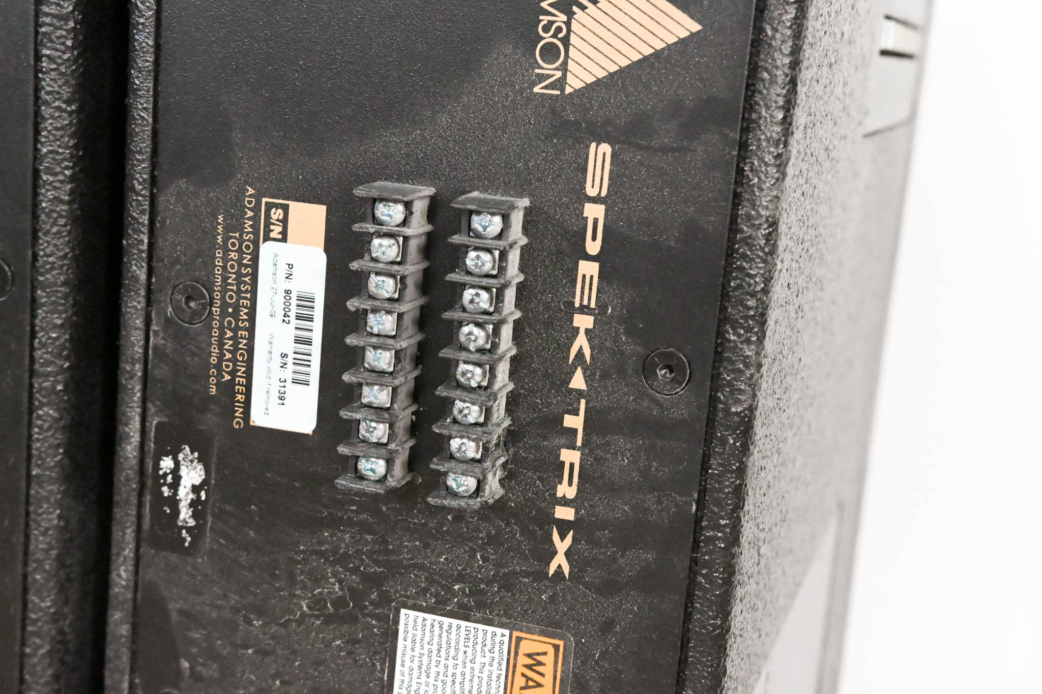 Adamson SpekTrix 3-Way Full Range Line Array Loudspeaker (PAIR)