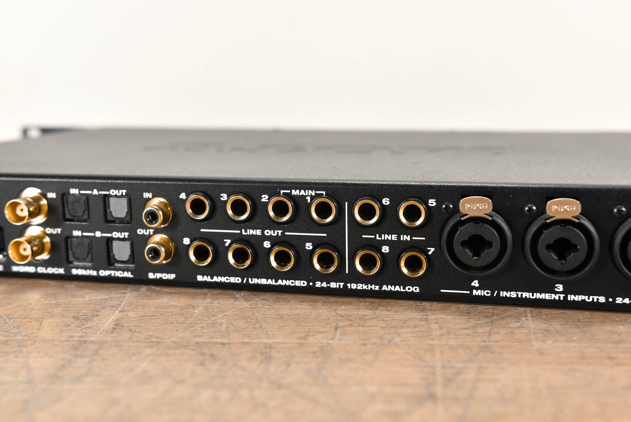 MOTU Traveler-mk3 FireWire Audio Interface (NO POWER SUPPLY)