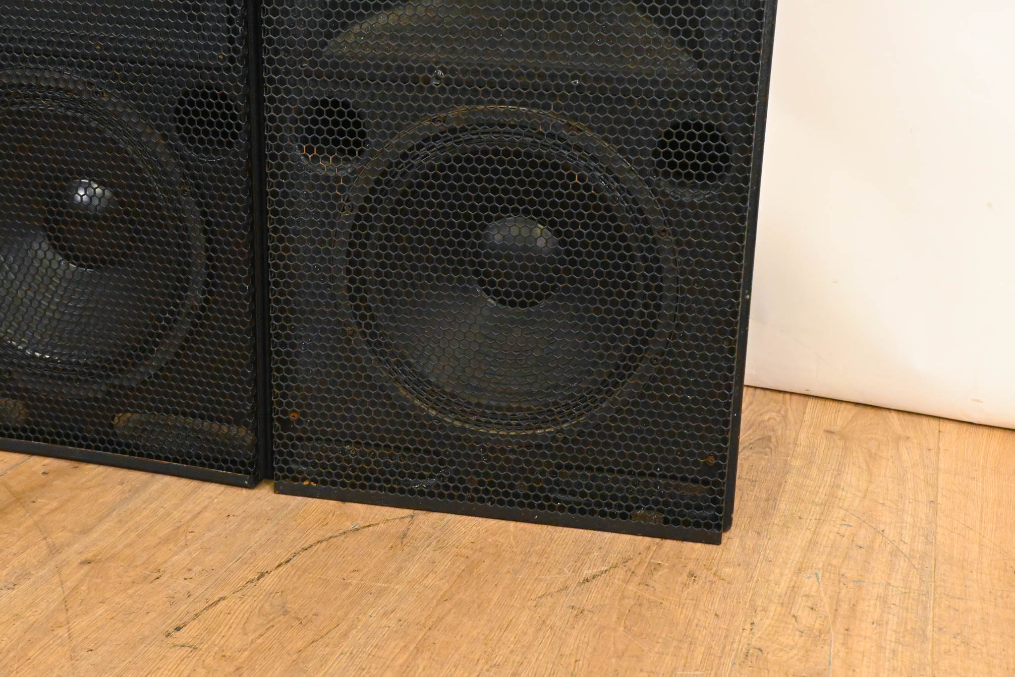 Meyer Sound CQ-2 Narrow Coverage Main Loudspeaker (PAIR)