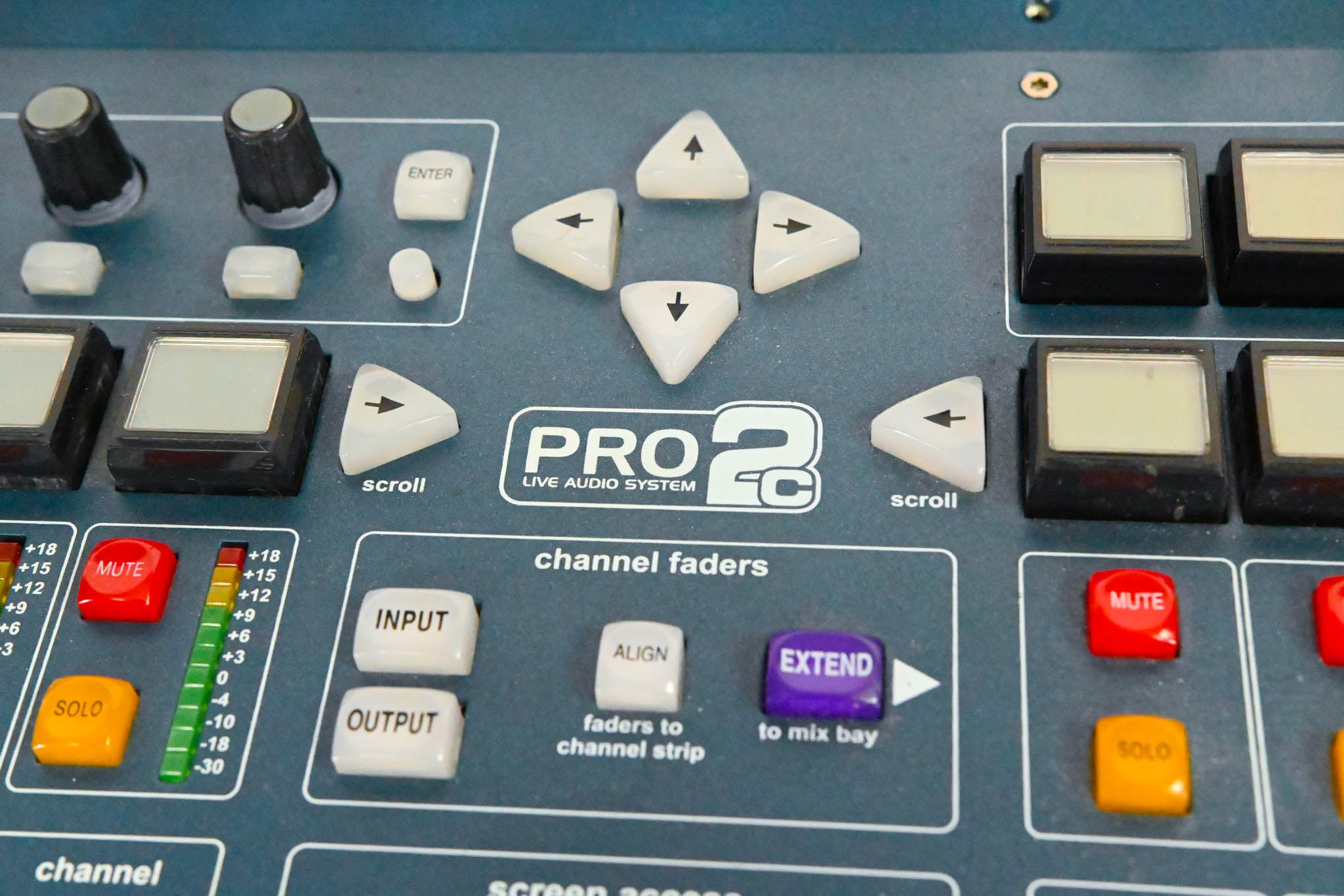 Midas PRO2C Live Digital Audio Mixing Console with Road Case