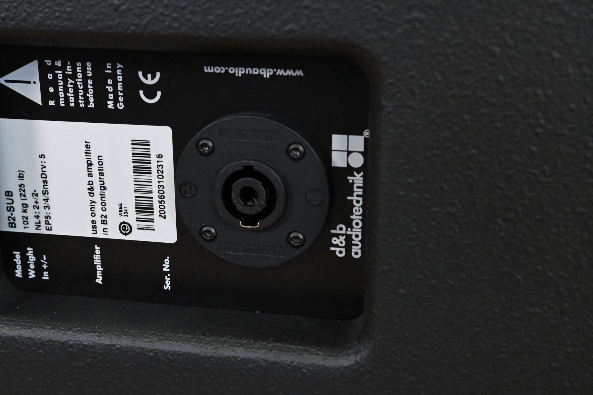 d&b audiotechnik B2-SUB 2 x 18" Passive Subwoofer