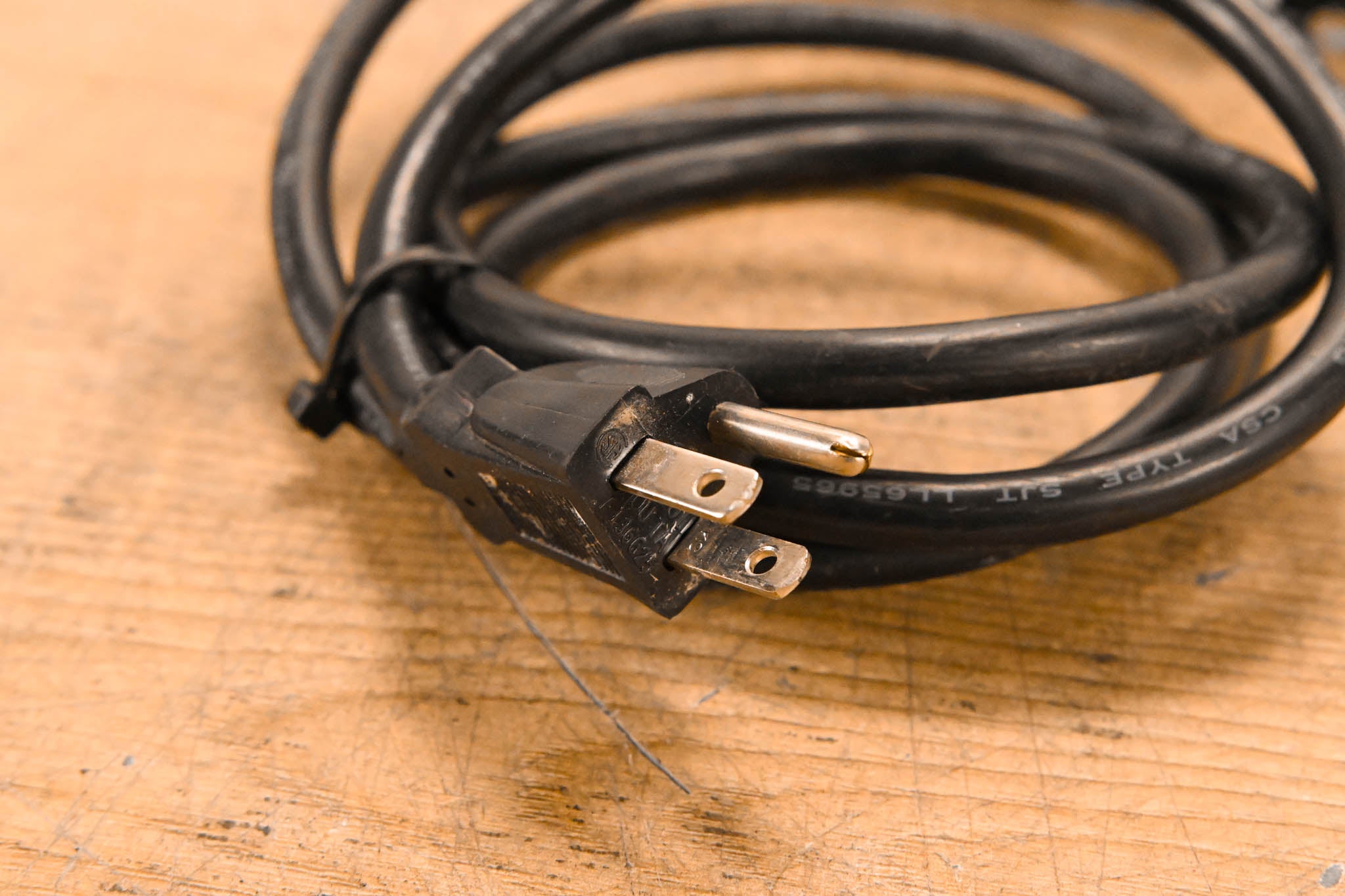 Leviton D4DMX-MD3 4-Channel Programmable Dimmer Pack