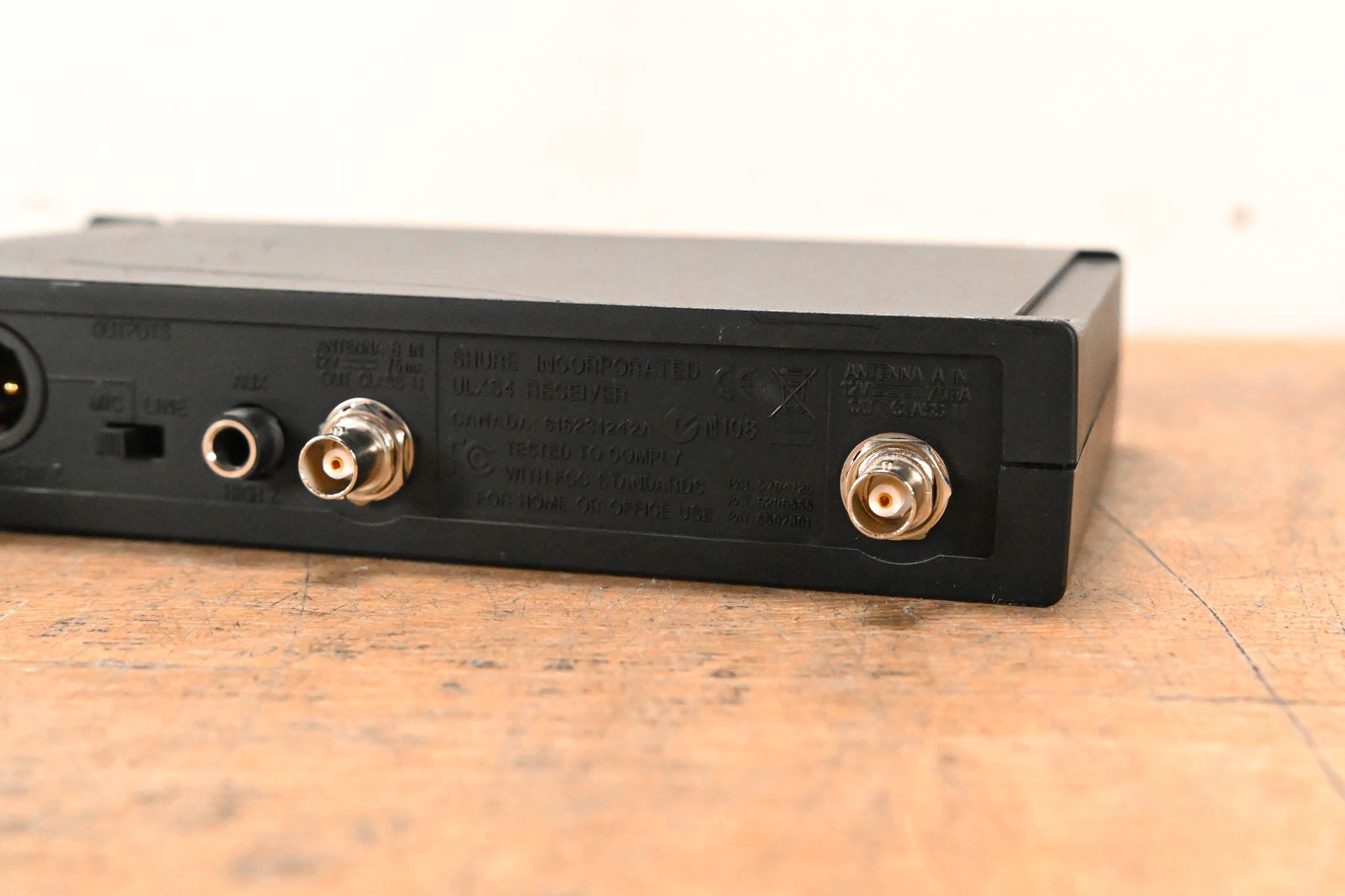 Shure ULXS14 Bodypack Wireless System - J1 Band: 554-590 MHz