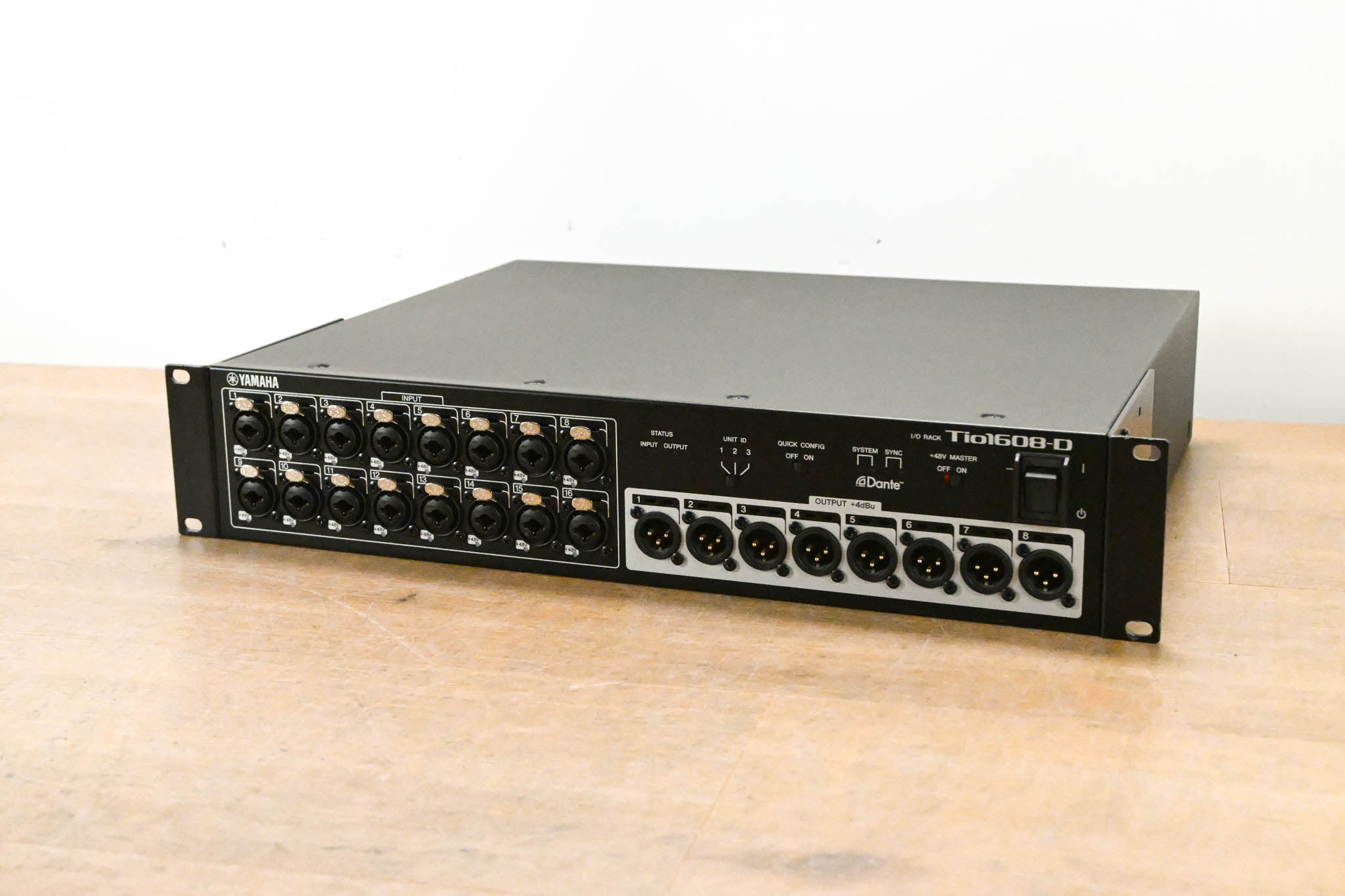 Yamaha Tio1608-D 16-Input/8-Output Dante Stagebox for TF Series Mixers