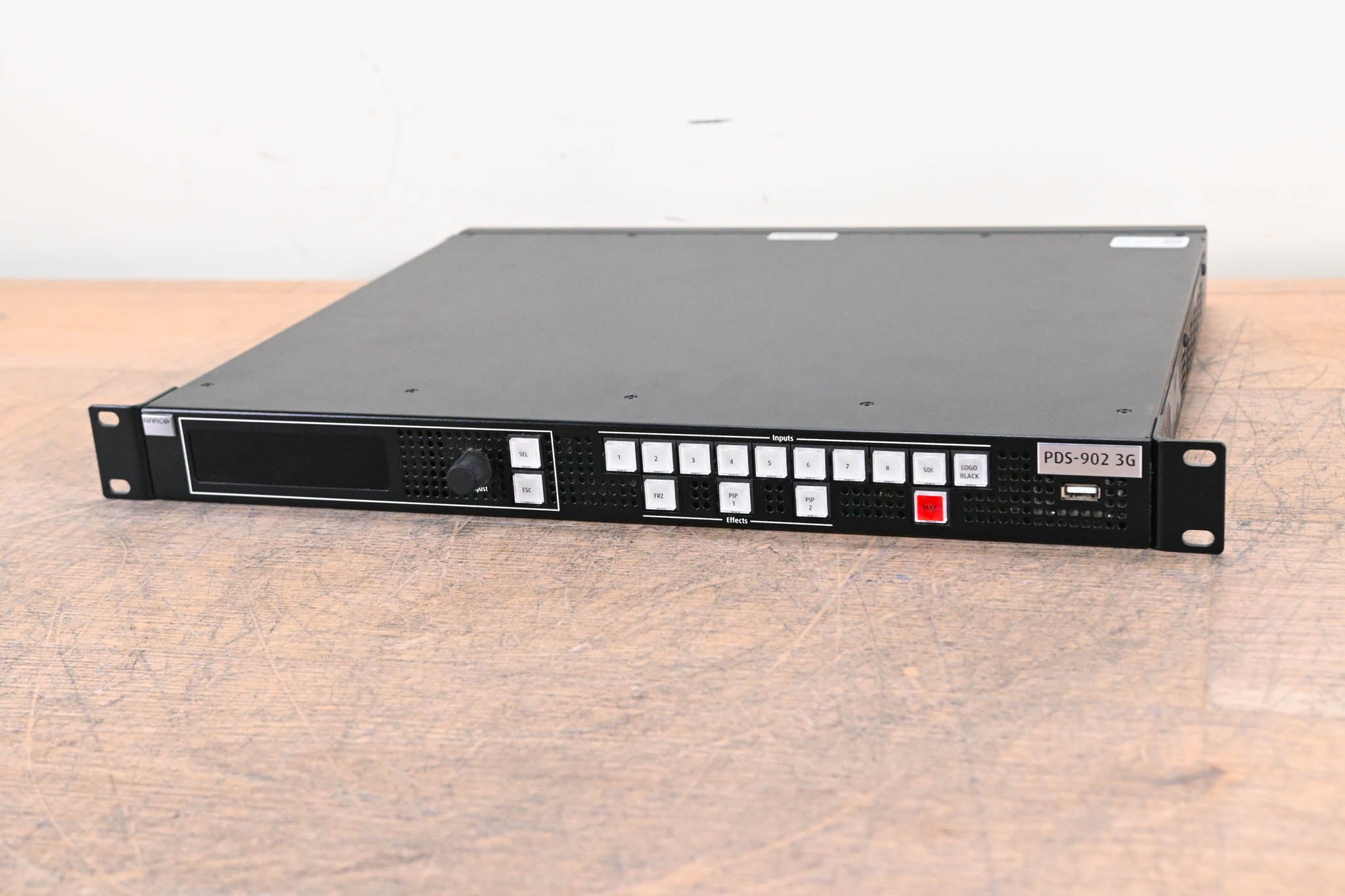 Barco PDS‑902 3G Digital Switcher