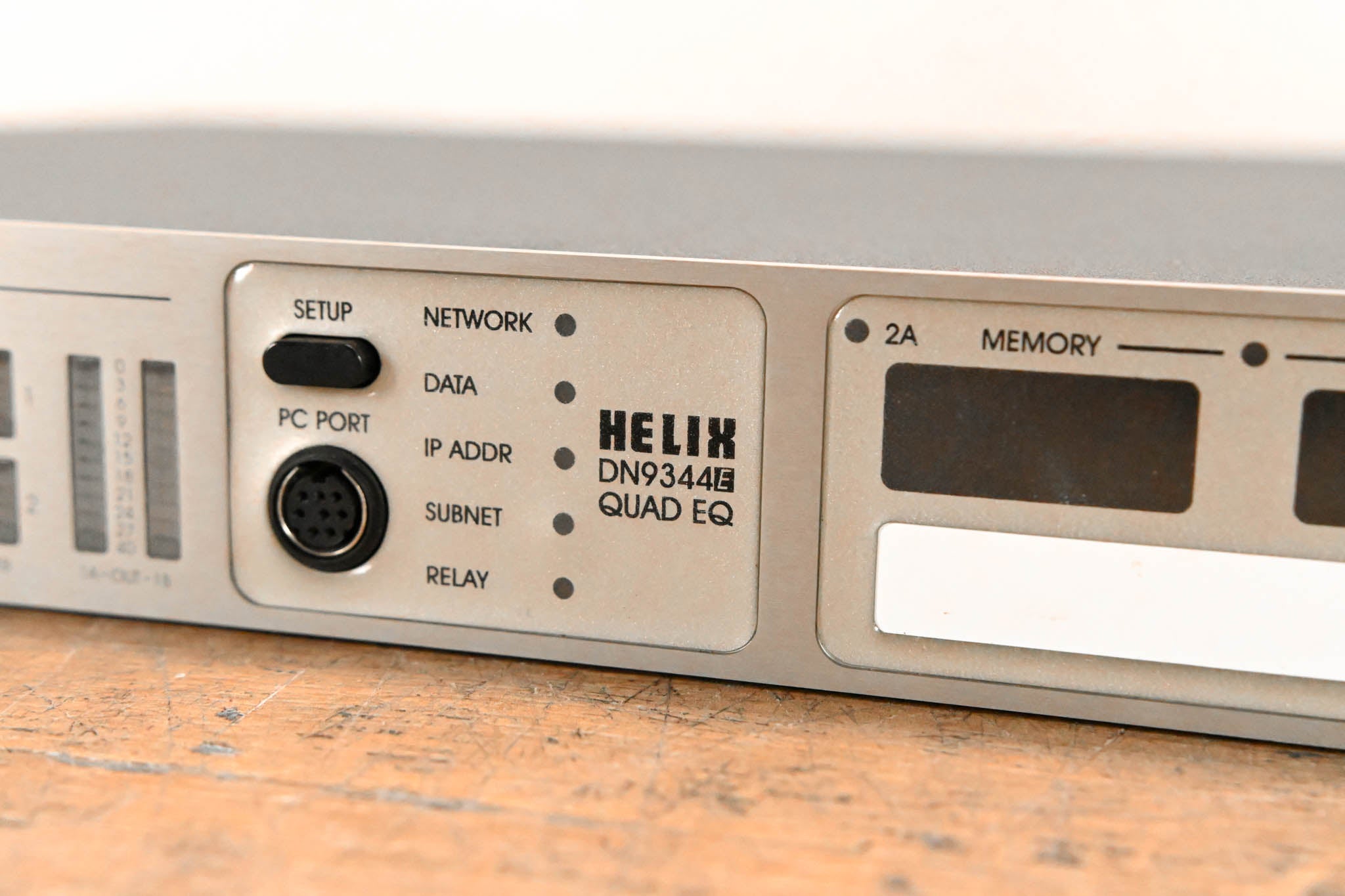 Klark Teknik DN9344E Helix Series Digital Equalizer