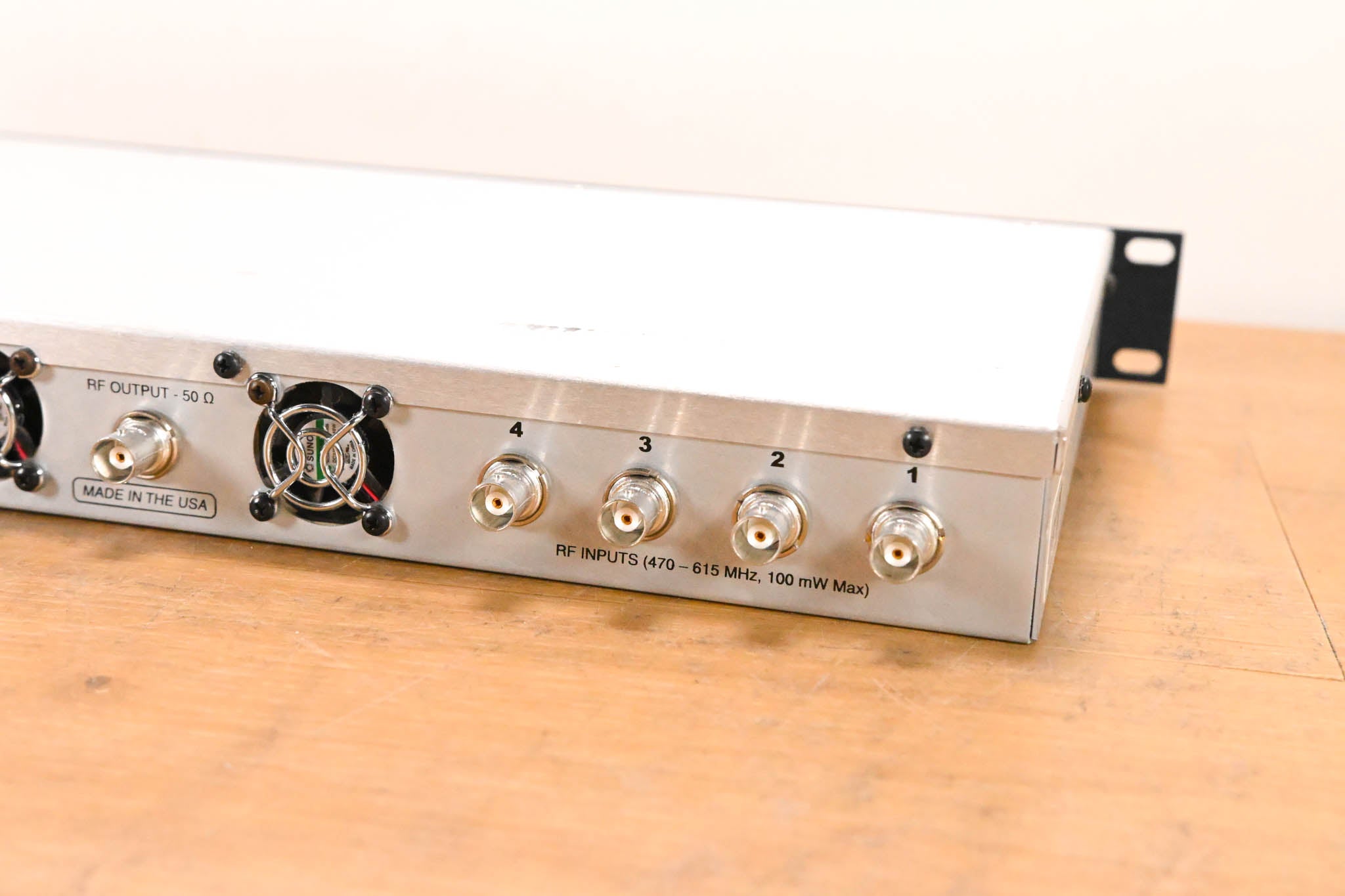Lectrosonics M2C Active Antenna Combiner - 470-615 MHz