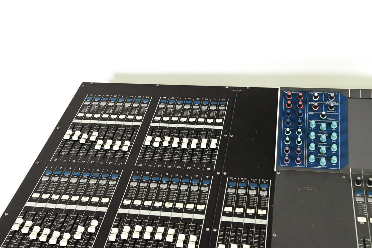Yamaha M7CL-32 32-Channel Digital Audio Mixing Console