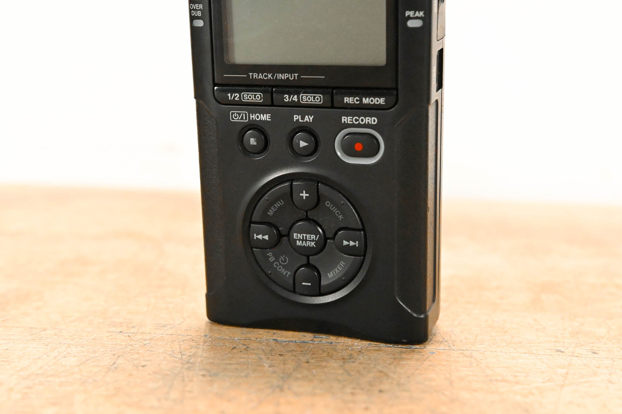 TASCAM DR-40 Handheld 4-Track Recorder