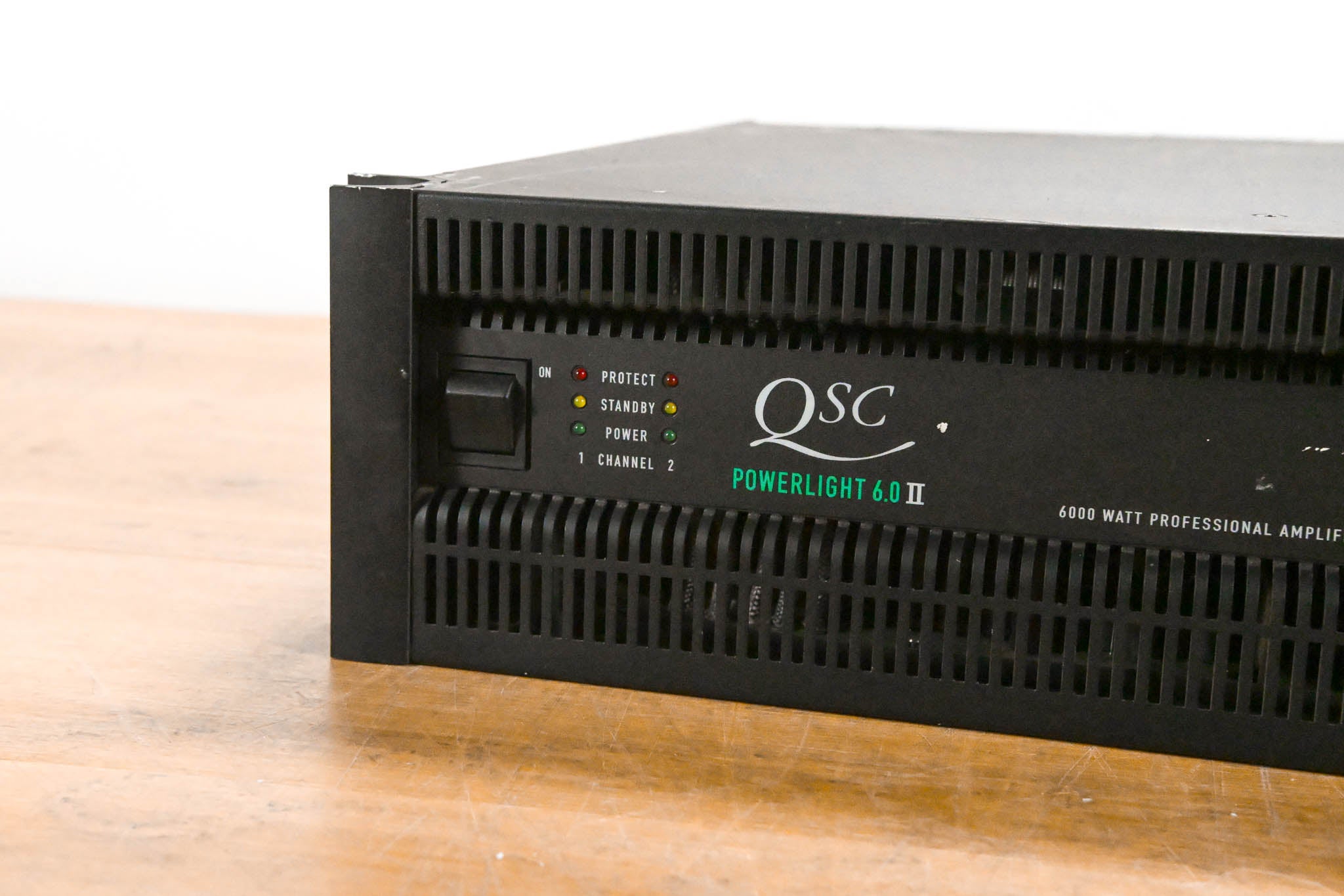 QSC PowerLight 6.0 II 2-channel Power Amplifier